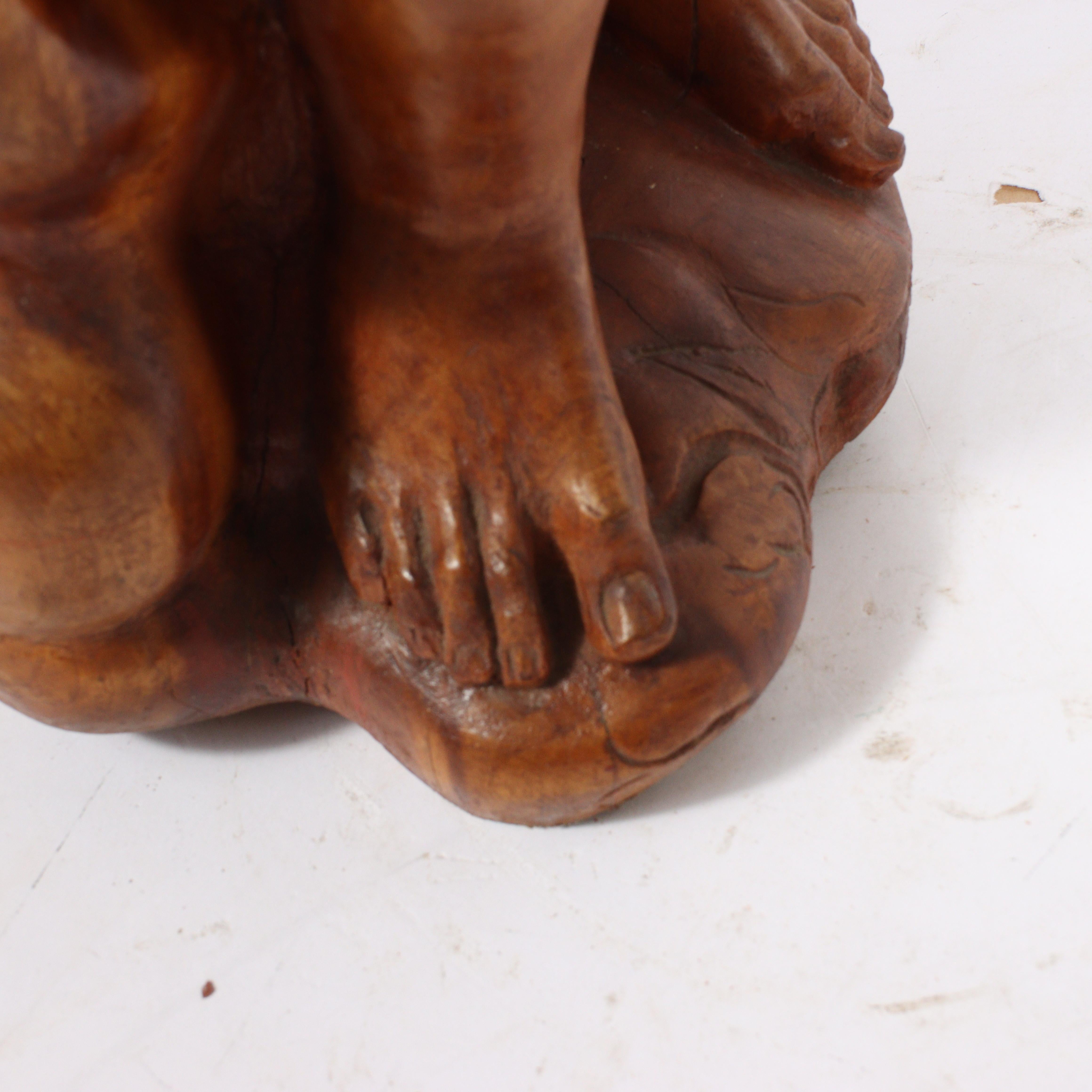 Zwei Frauen (Braun), Nude Sculpture, von Robert Lohman