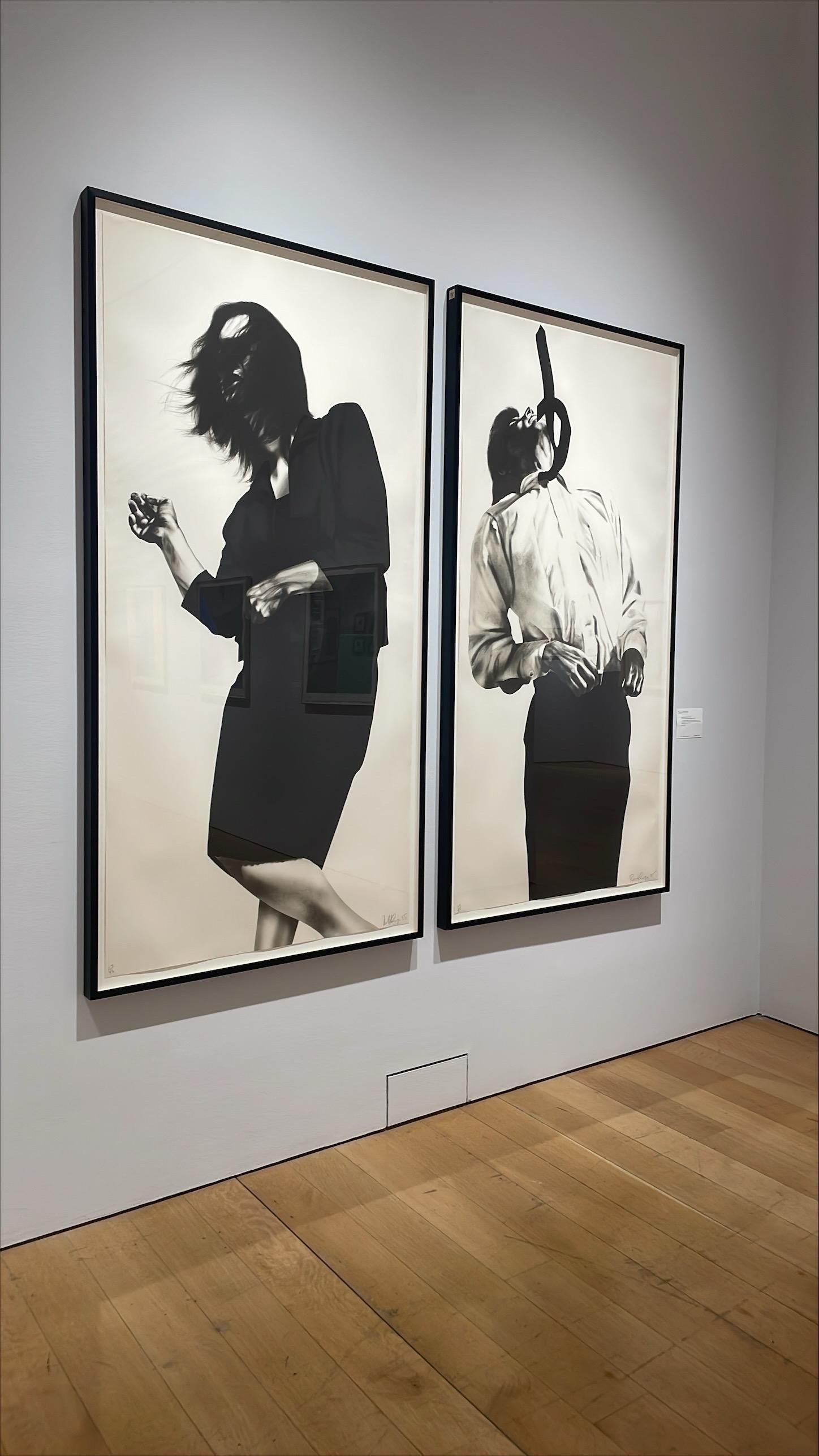 Robert Longo (n. 1953)
Gretchen y Eric, de Hombres en la ciudad, 1985
Dos litografías sobre papel de trapo
Cada uno firmado, fechado y numerado a lápiz en el margen inferior
Edición 27 de 48 (coincidente), aparte de la edición de prueba de 10 en