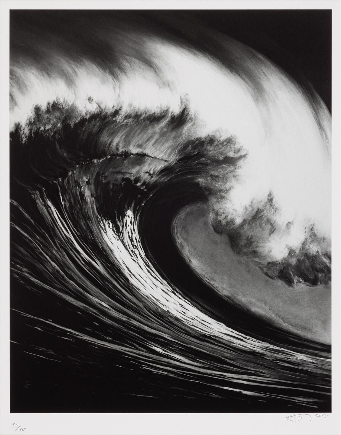 What different types of art does Robert Longo make?