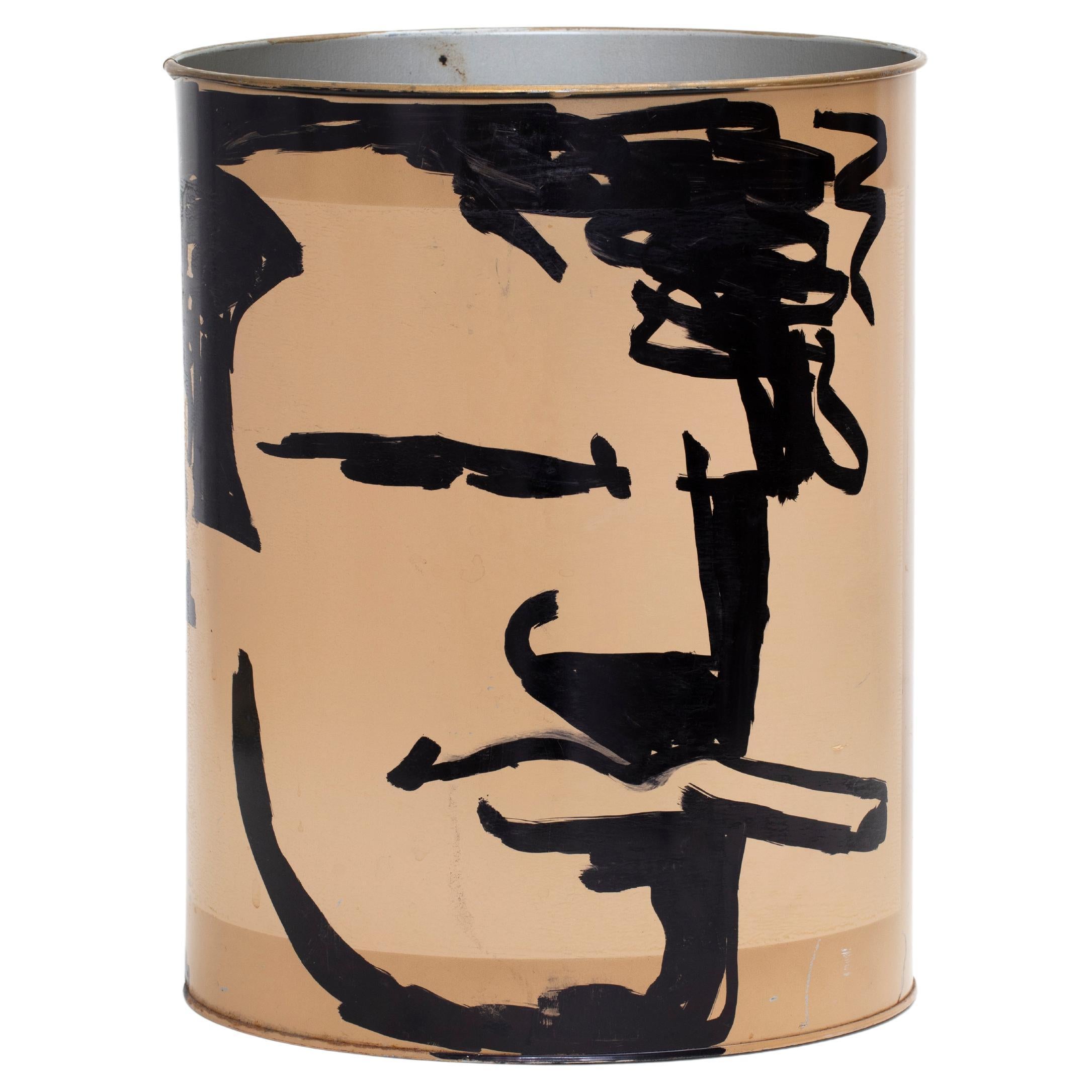 Robert The Loughlin Poubelle A.W. Trash