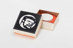 Robert Loughlin HEAD ACH Peinture sur presse-papiers vintage