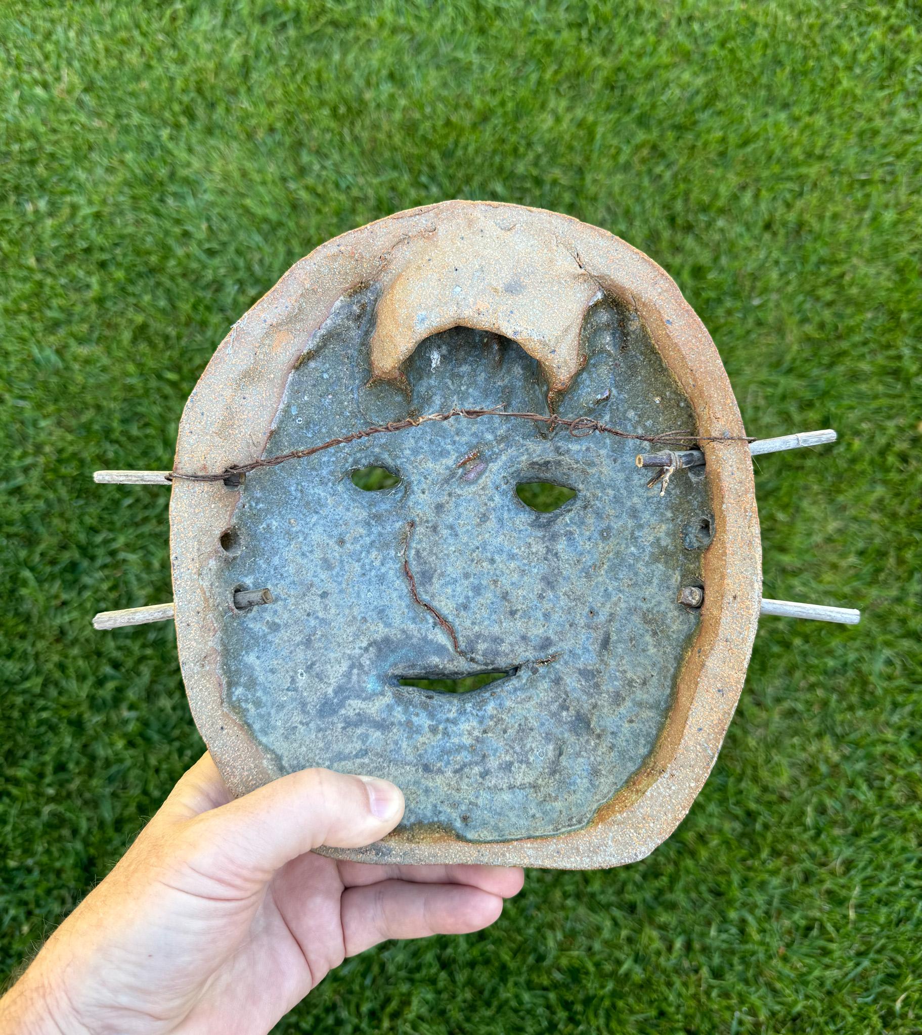Robert M. Hardy Wall Hanging Ceramic Mask Sculpture, California circa 1980 For Sale 4