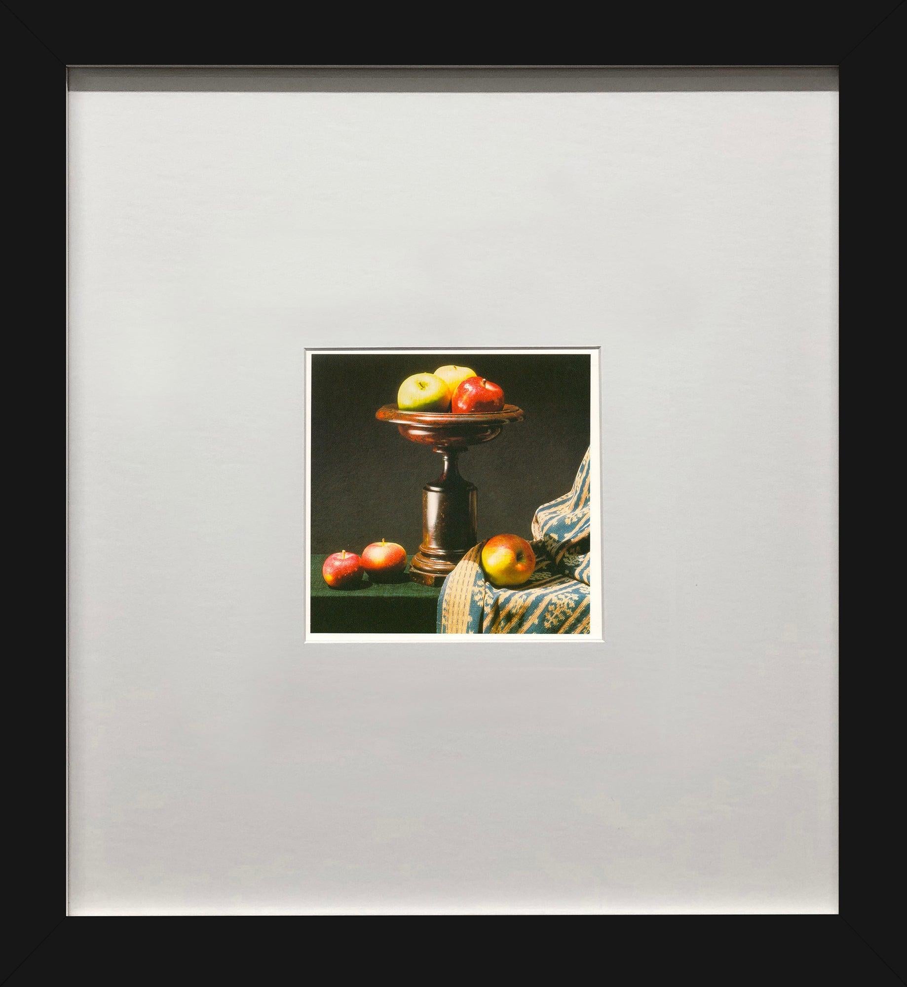 Robert Mapplethorpe "Manzanas y urna" 1994