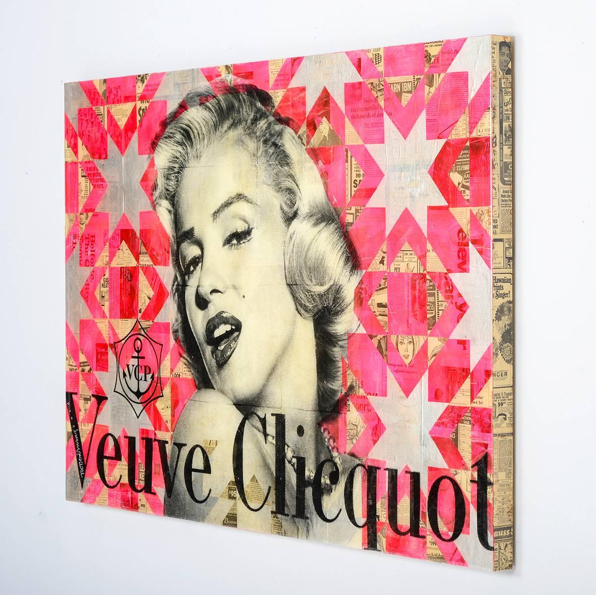 This one-of-a-kind Original comes framed, signed and ready-to-hang by Robert Mars.
40X60 inches
102X152 cm
_________________________________

Materials:
Mixed Media Collage On Wood Panel With Resin



Keywords: Marilyn Monroe, Original artworks,