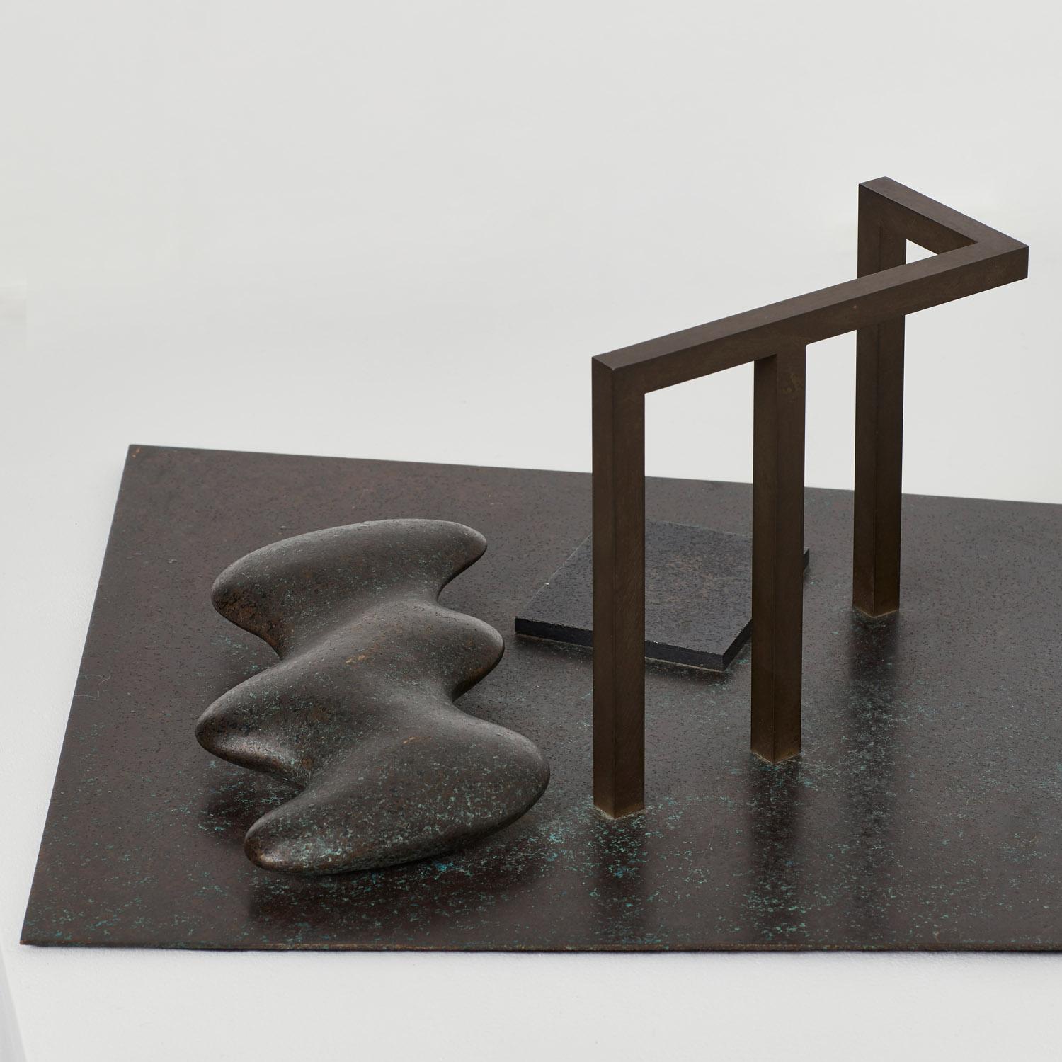 Sculpture en bronze Composition n° 3 de Robert Marsden, Royaume-Uni, 1992 en vente 4