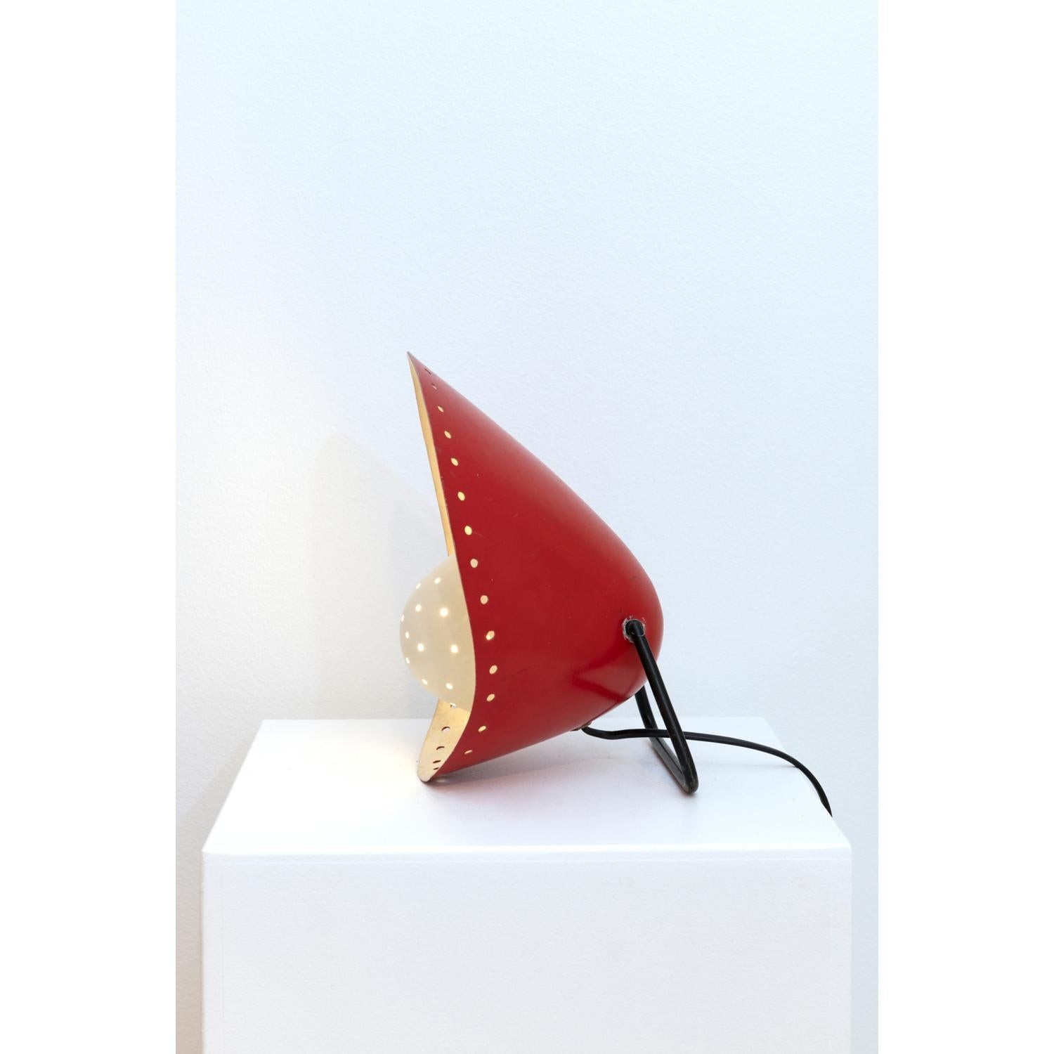 Français Lampe d'applique Robert Mathieu en vente
