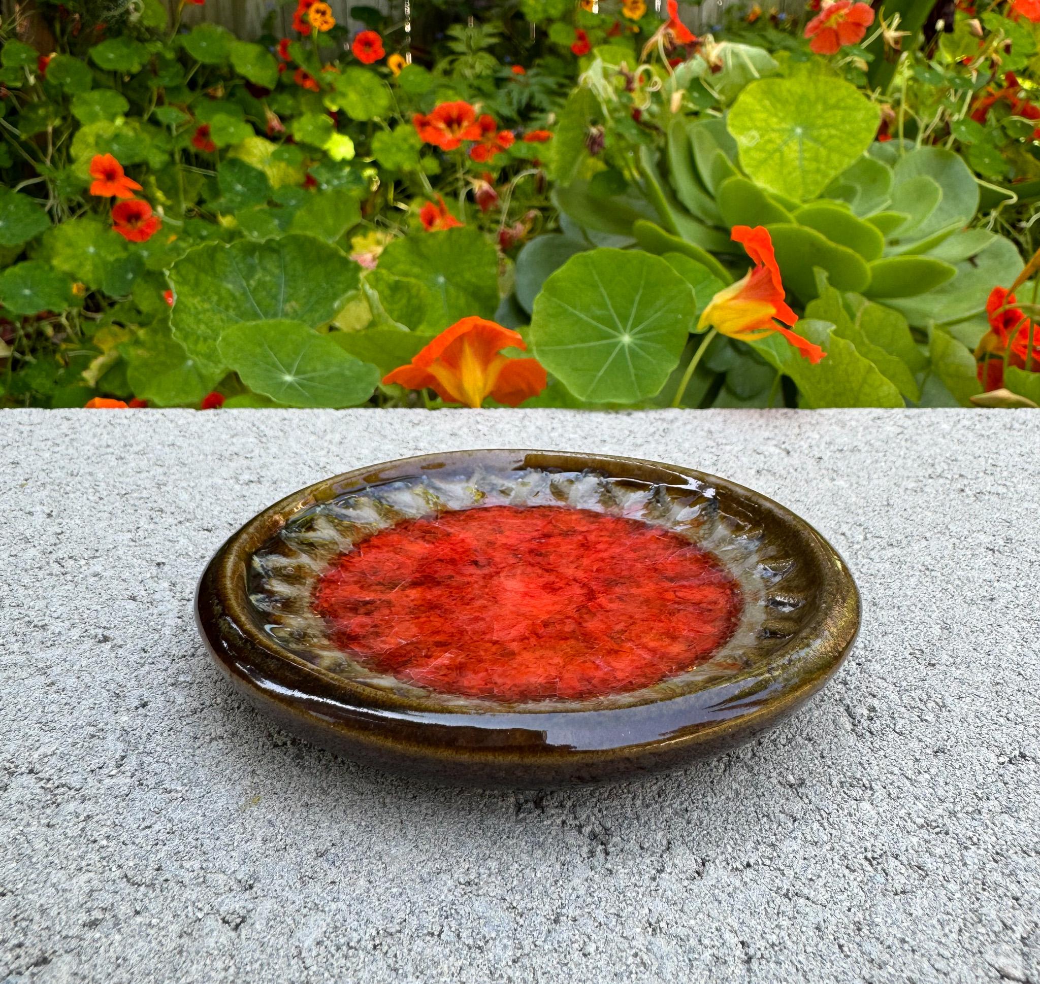 Vide-Poche de cerámica y vidrio craquelado de Robert Maxwell, California, c.1970 en Bueno estado para la venta en San Juan Capistrano, CA