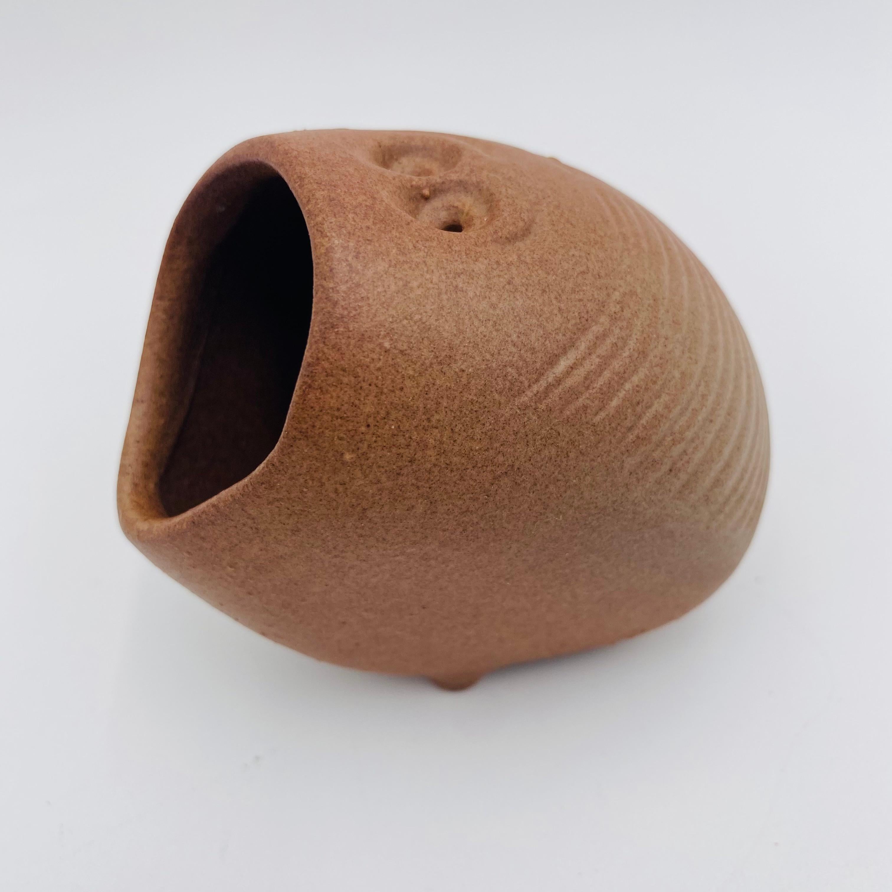 Robert Maxwell Ceramic Pottery Beastie Critter, circa 1960s In Good Condition In San Juan Capistrano, CA