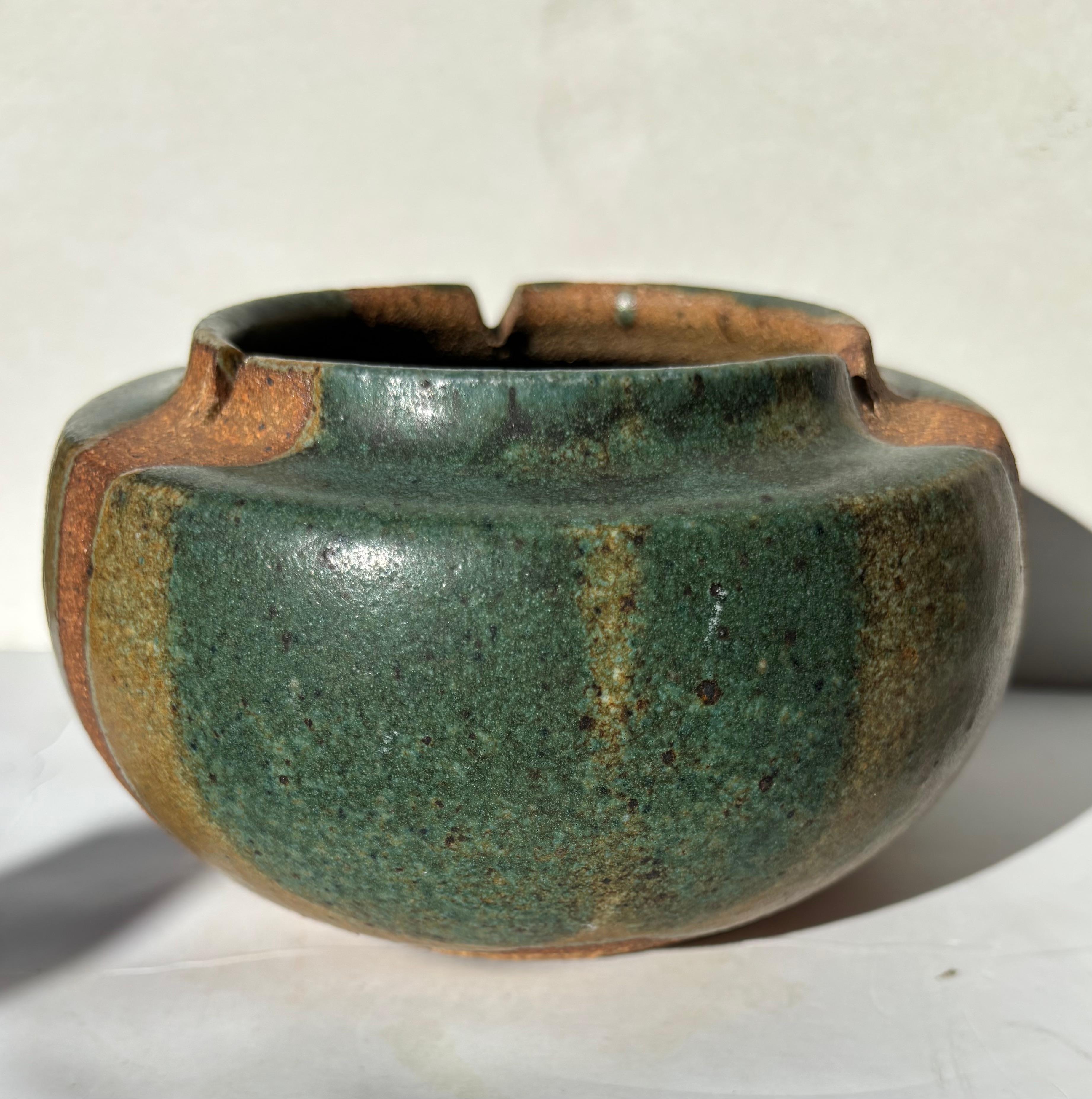 Moderne Robert Maxwell decorated Pottery/ Earthgender Studio bowl with