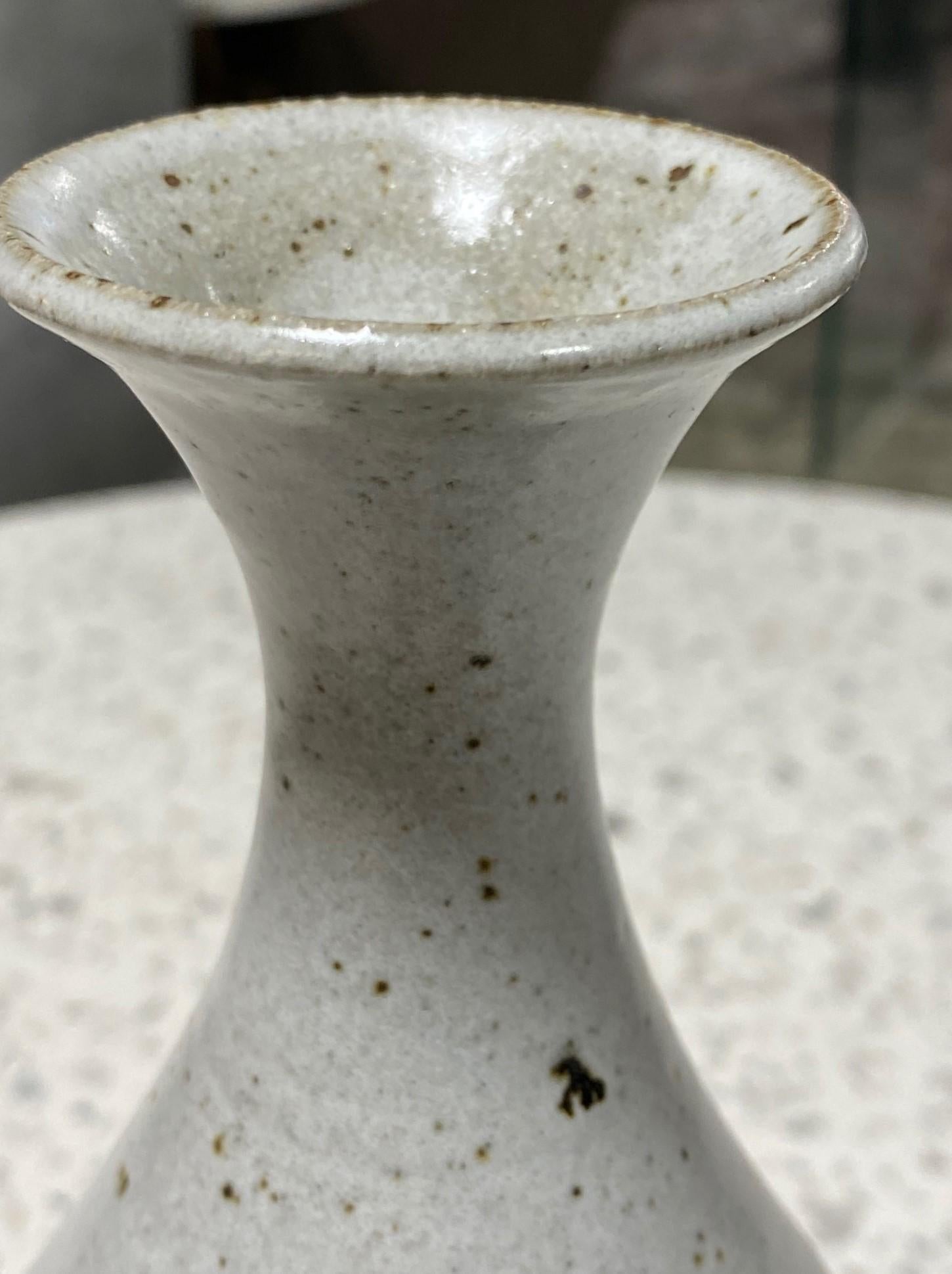 Américain Vase signé Robert Maxwell Earthgender Large Mid-Century California Pottery Vase en vente