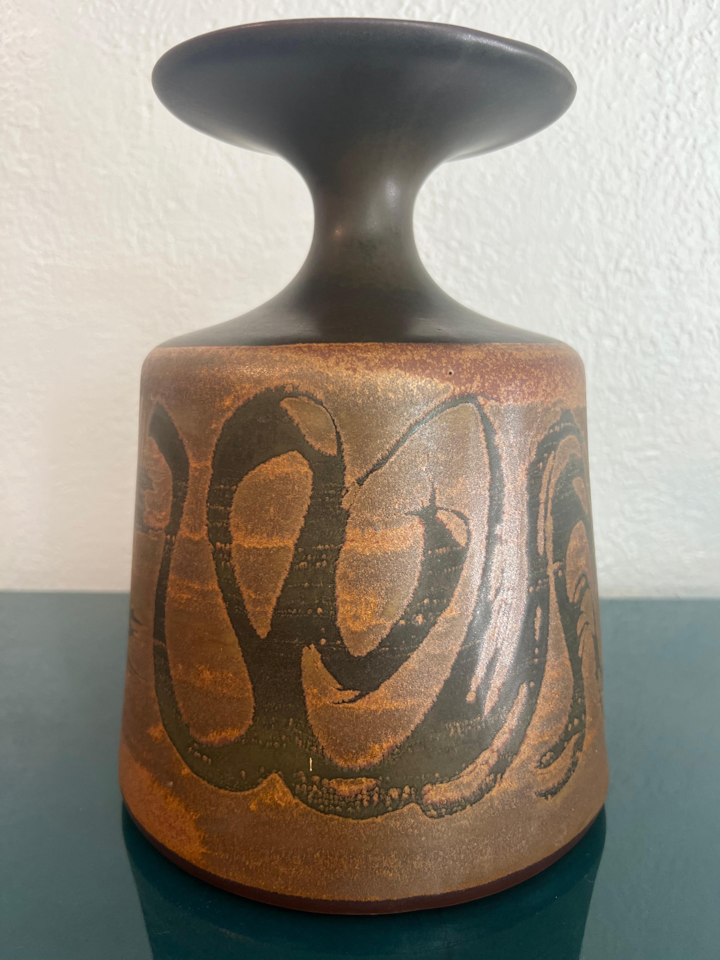North American Robert Maxwell For Designs West Stoneware Vase For Sale