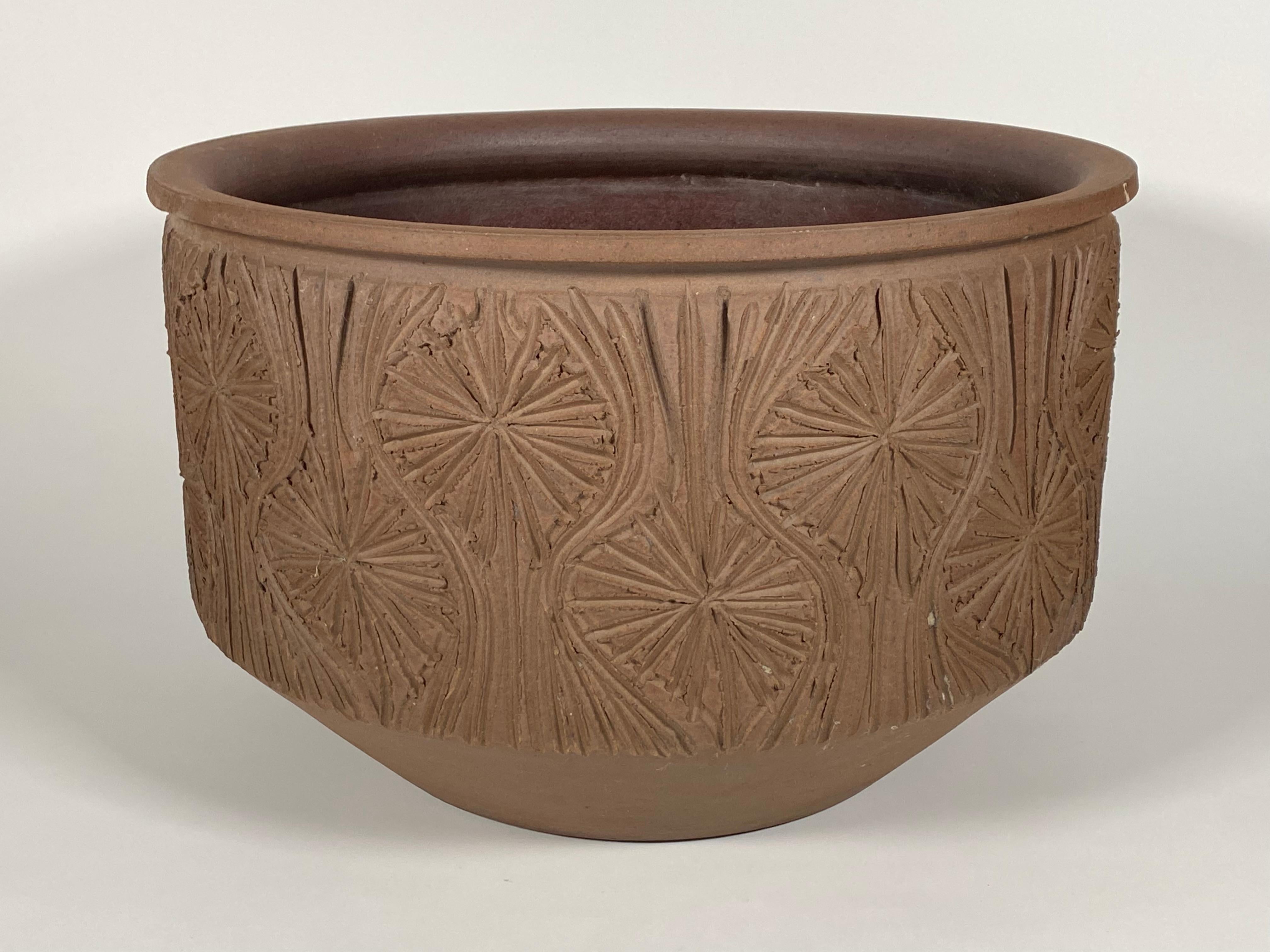 Hand-Crafted Robert Maxwell for Earthgender Large Stoneware Planter David Cressey For Sale