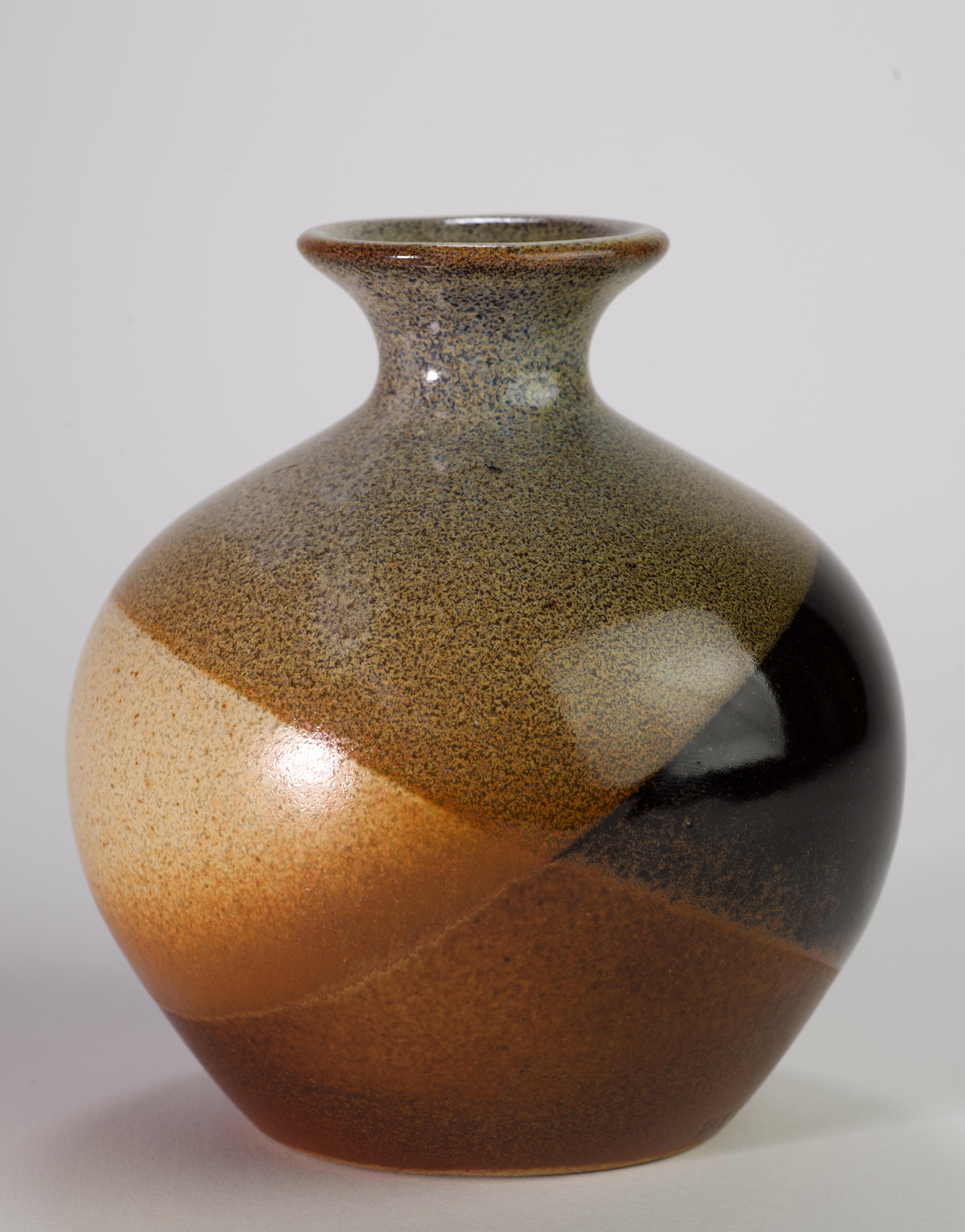 XX secolo Robert Maxwell per il vaso Bud di Pottery Craft USA in vendita