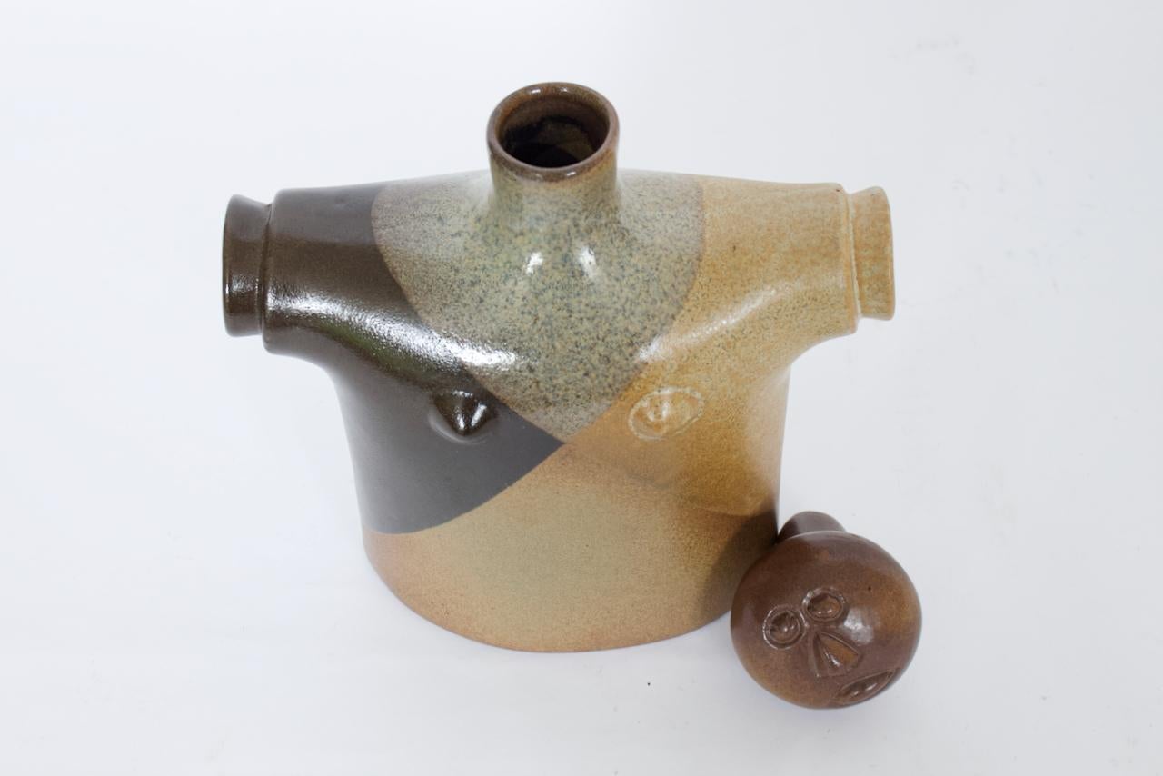 Handgefertigter Dekanter aus Keramik von Robert Maxwell für Pottery Craft USA (20. Jahrhundert) im Angebot