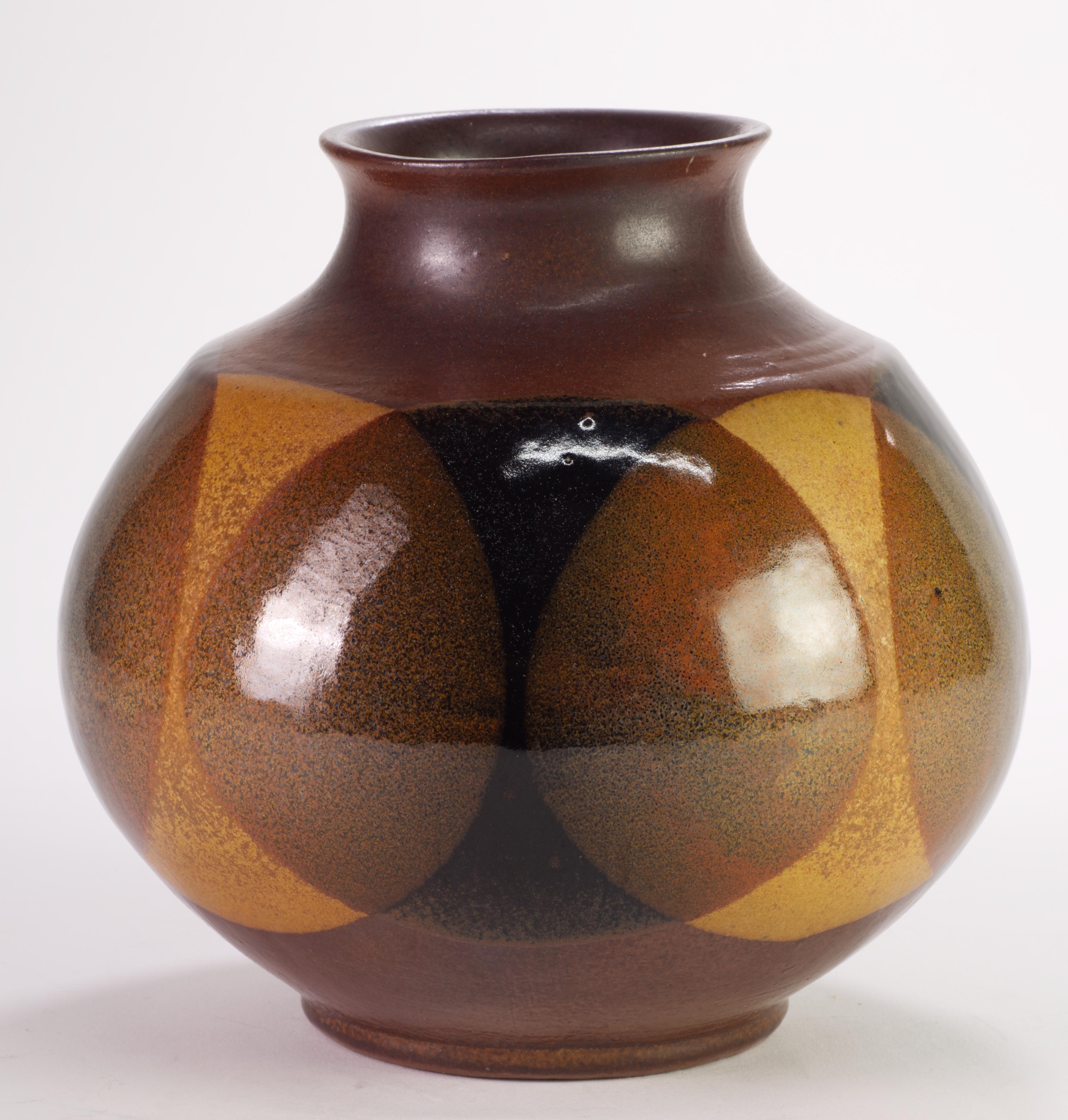 Mid-Century Modern Robert Maxwell for Pottery Craft USA Vase For Sale