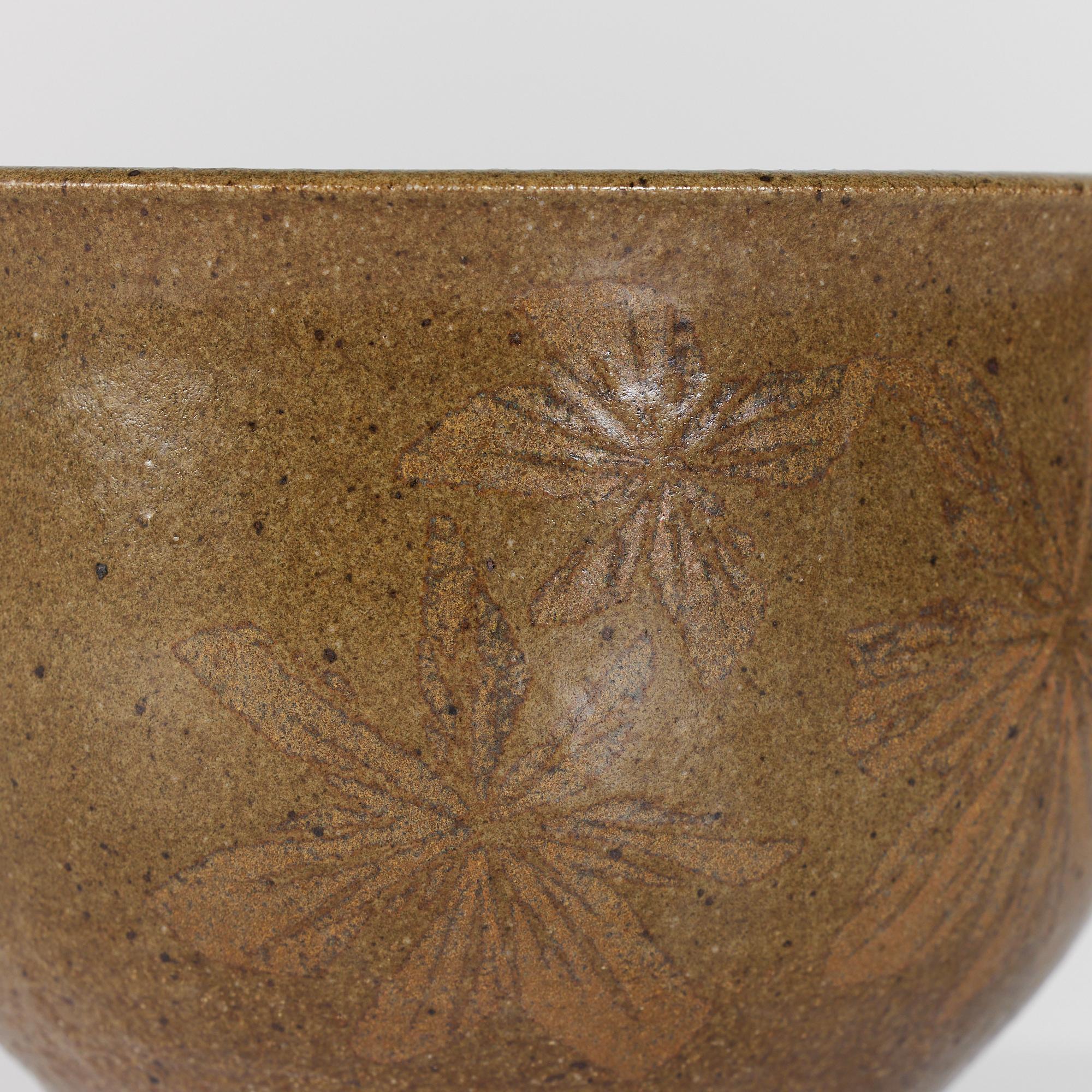Robert Maxwell Glazed Studio Pottery Planter with Floral Motif For Sale 1