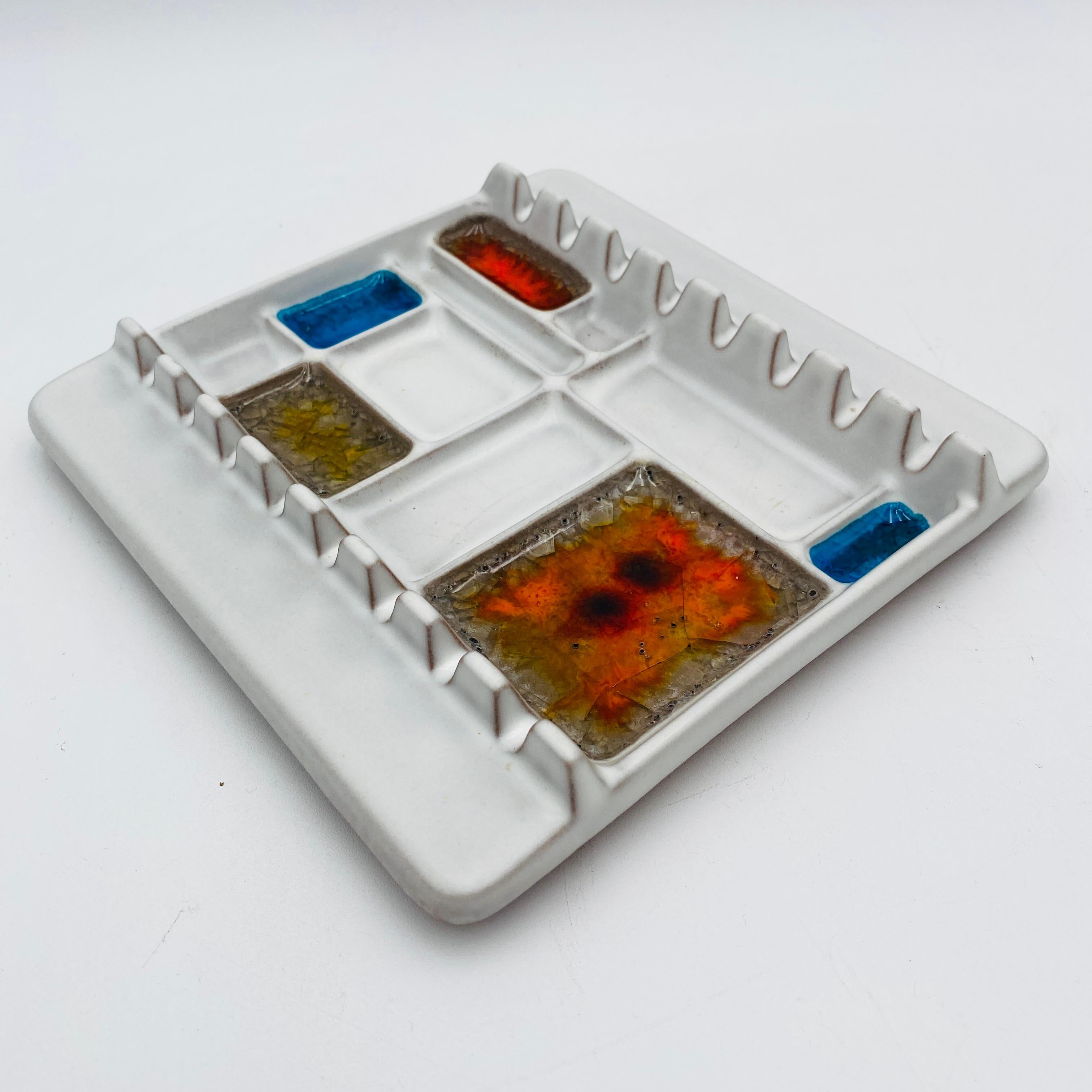 Cendrier en poterie du milieu du siècle de Robert Maxwell 