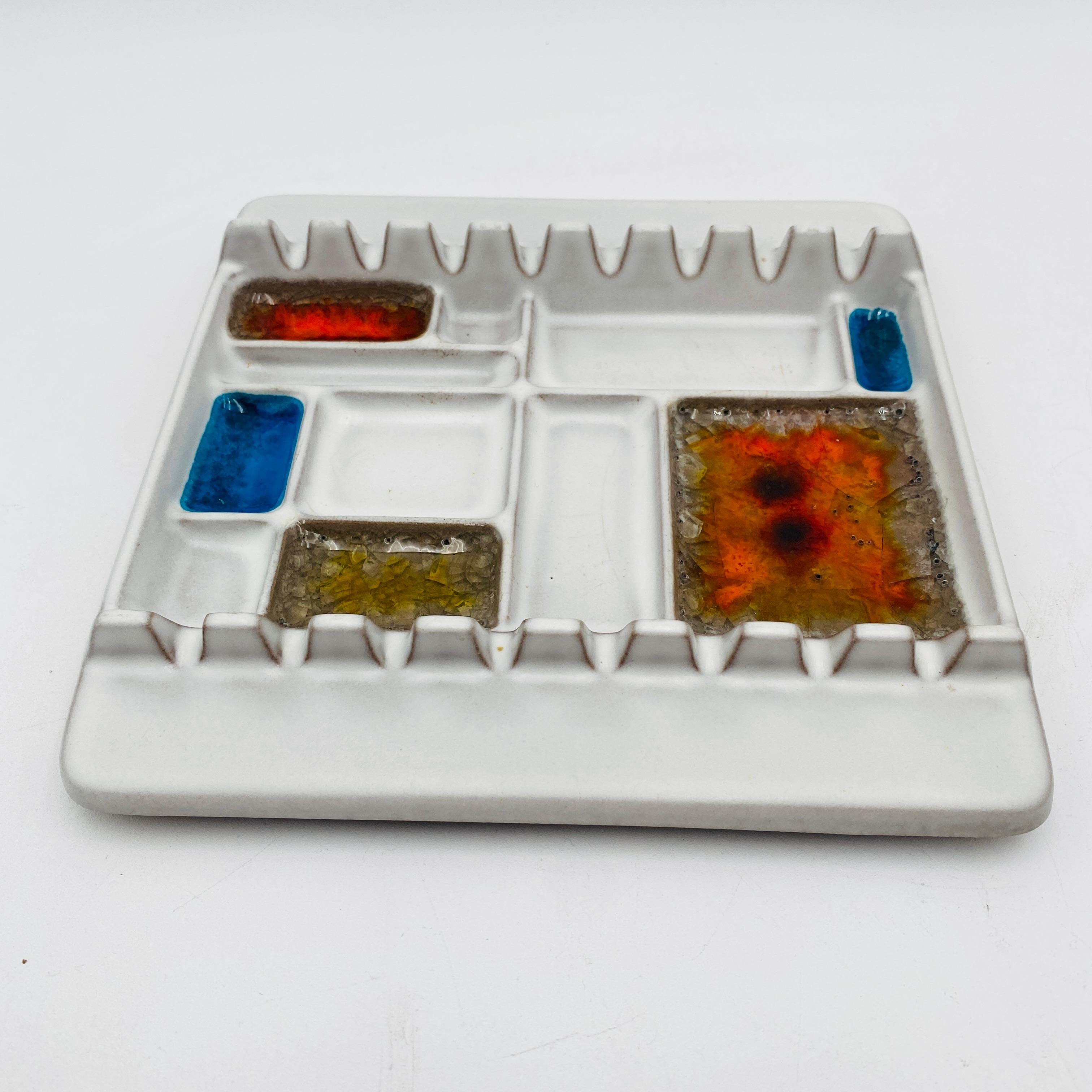 Fait main Cendrier en poterie du milieu du siècle de Robert Maxwell 