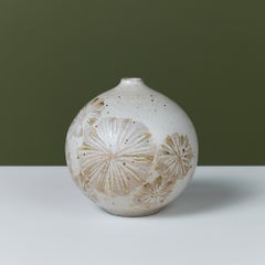 Robert Maxwell Studio Pottery Bud Vase, Floral Motif, 1970s