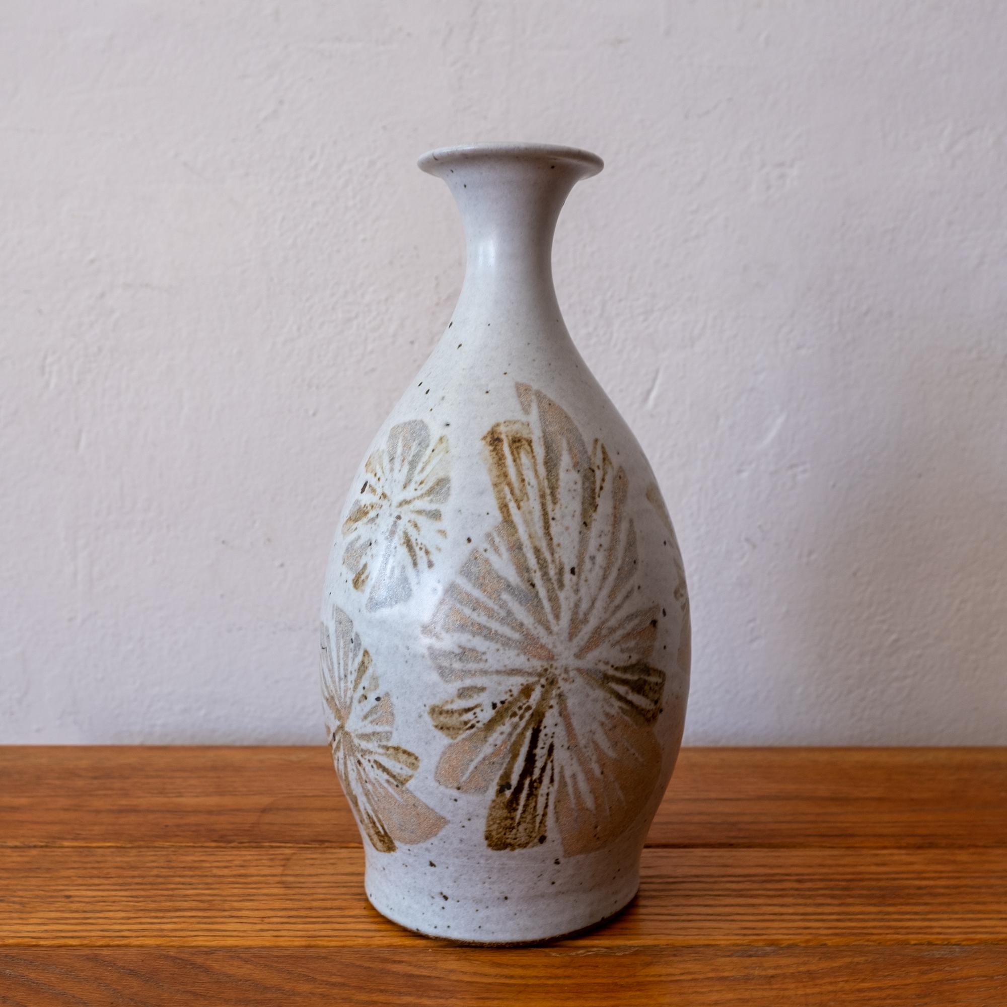 Mid-Century Modern Robert Maxwell Studio Vase
