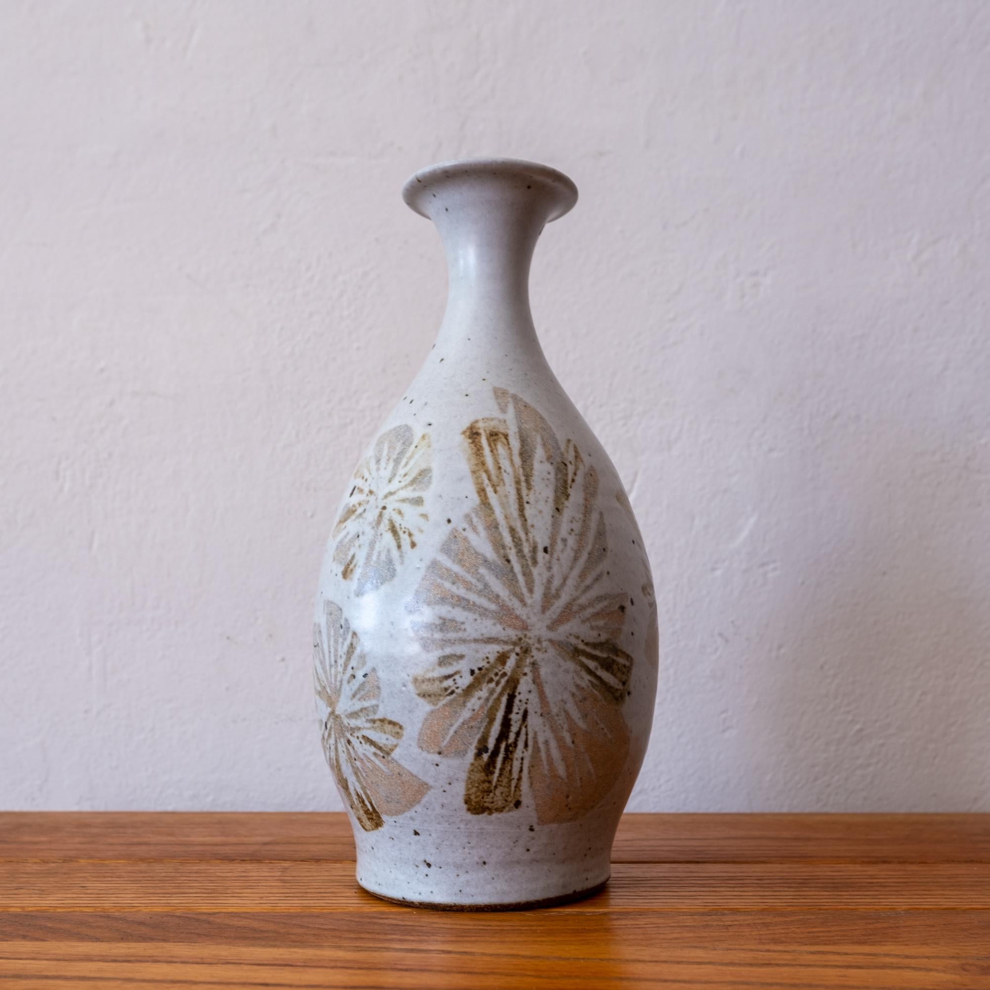 Robert Maxwell Studio Vase 2