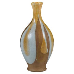Robert Maxwell, vase en grès émaillé brun clair