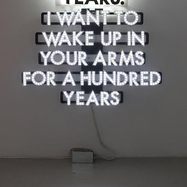 Hundert Jahre (Zeitgenössisch), Sculpture, von Robert Montgomery