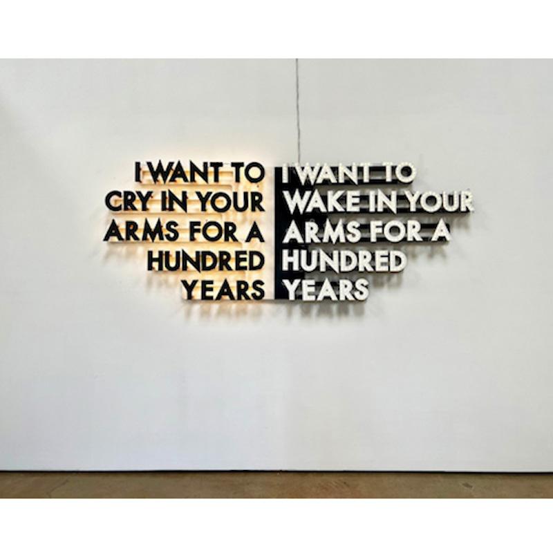 Une centaine d'années - Sculpture de Robert Montgomery