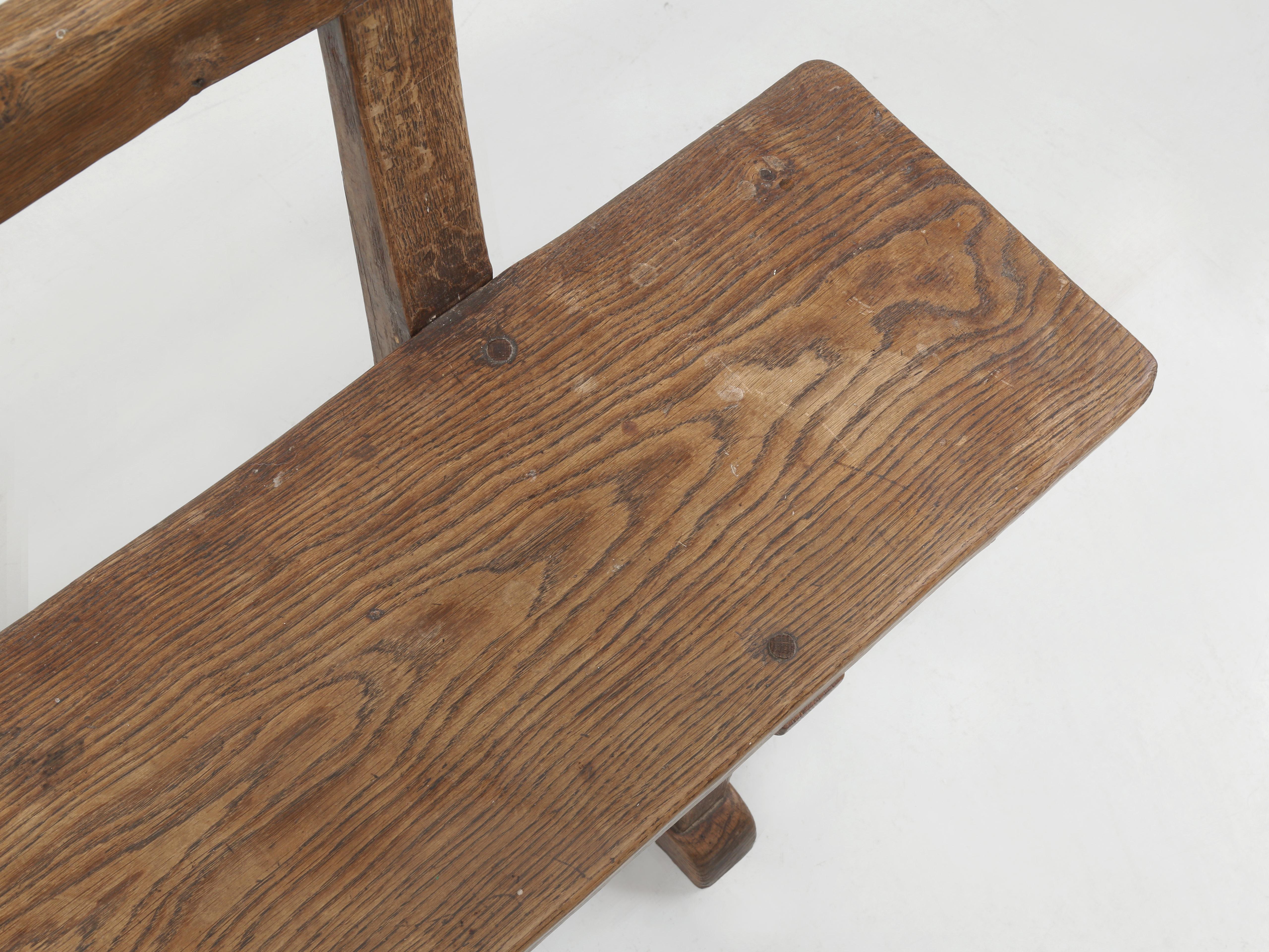 Robert Mouseman Thompson 1876-1955 Banco inglés con respaldo de riel de roble Asiento de tablón macizo en venta 3