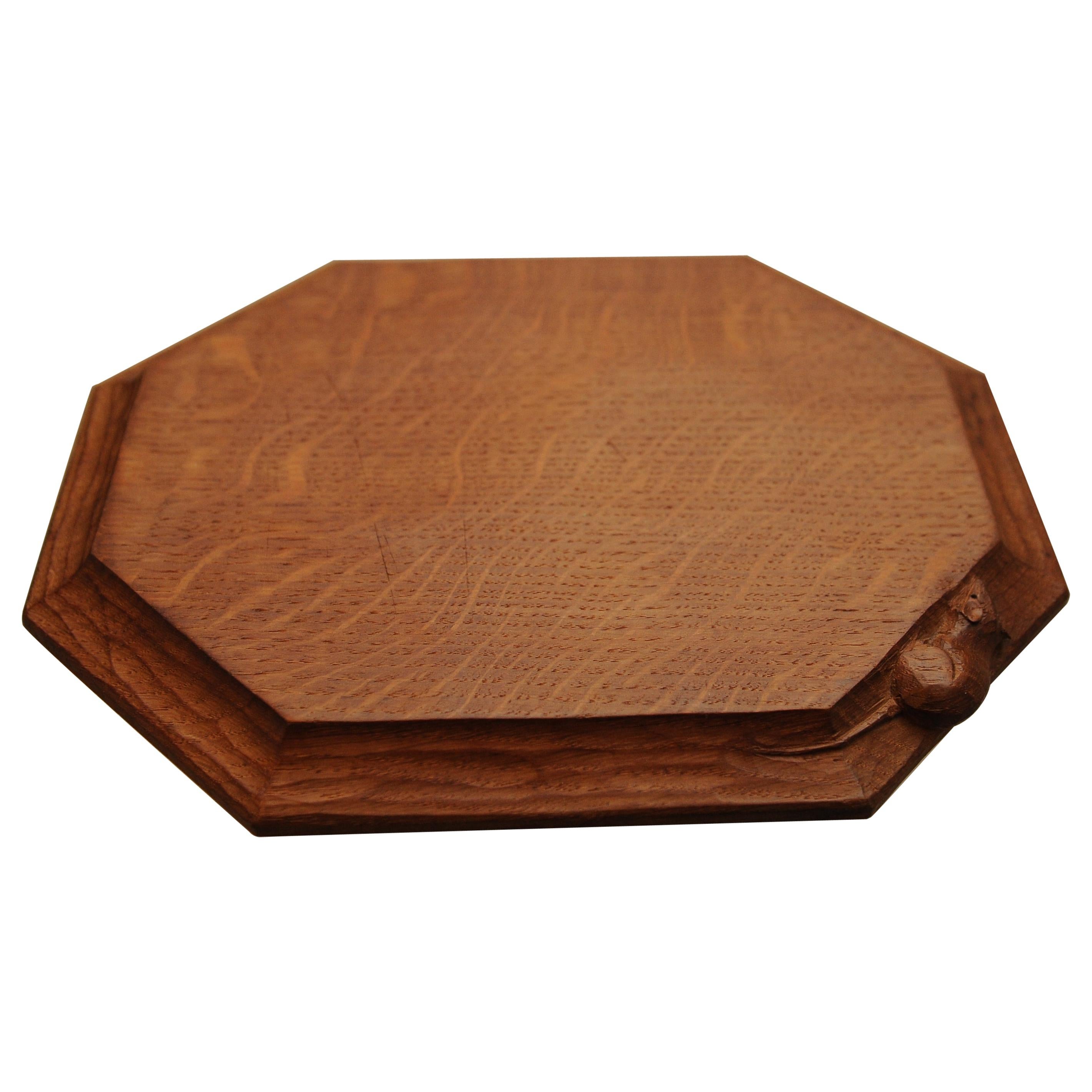 Robert Mouseman Thompson Hand Carved Oak Octagonal Bread Board with Mouse Motif For Sale