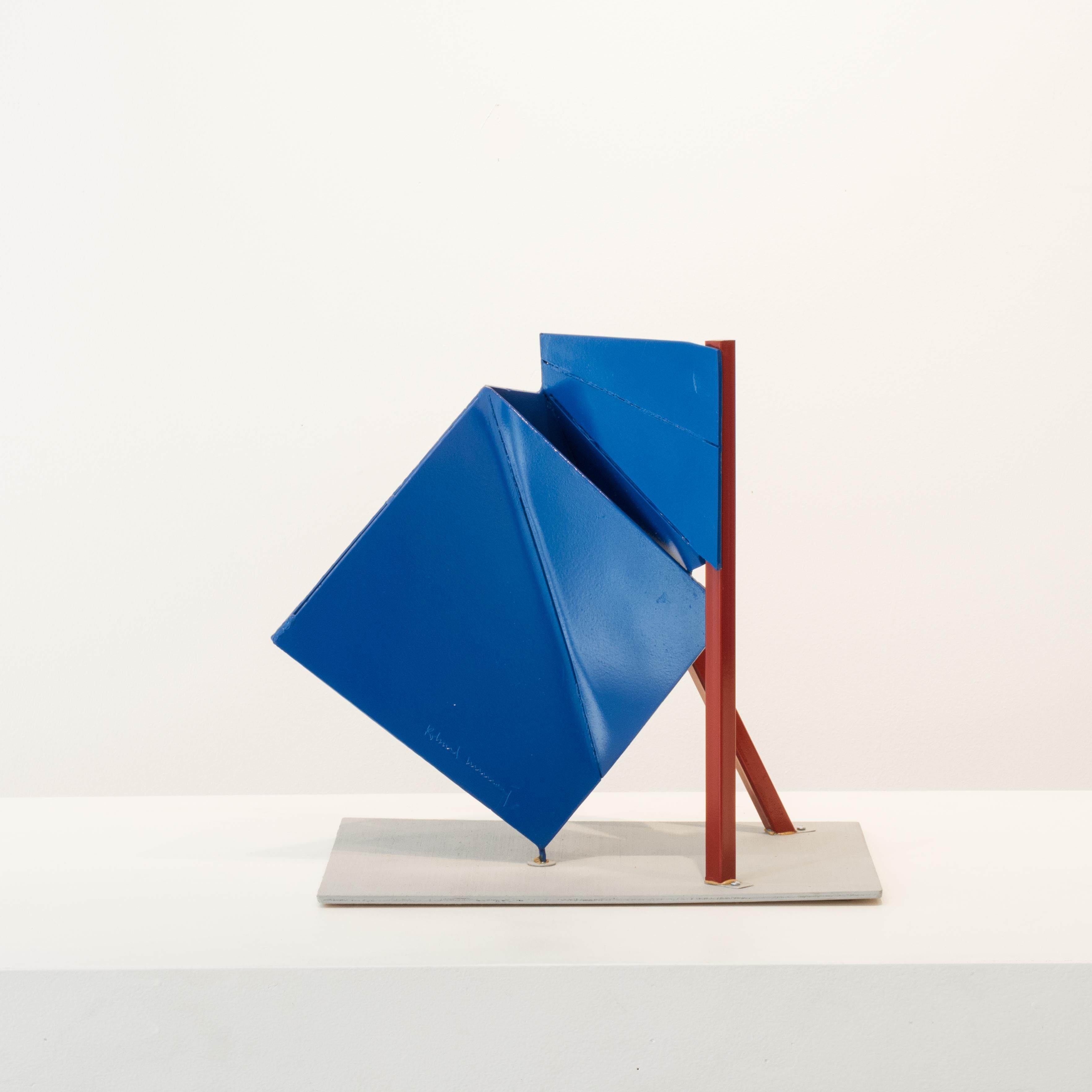 Lillooet, steel sculpture painted blue and red (maquette) - Abstract Geometric Sculpture by Robert Murray
