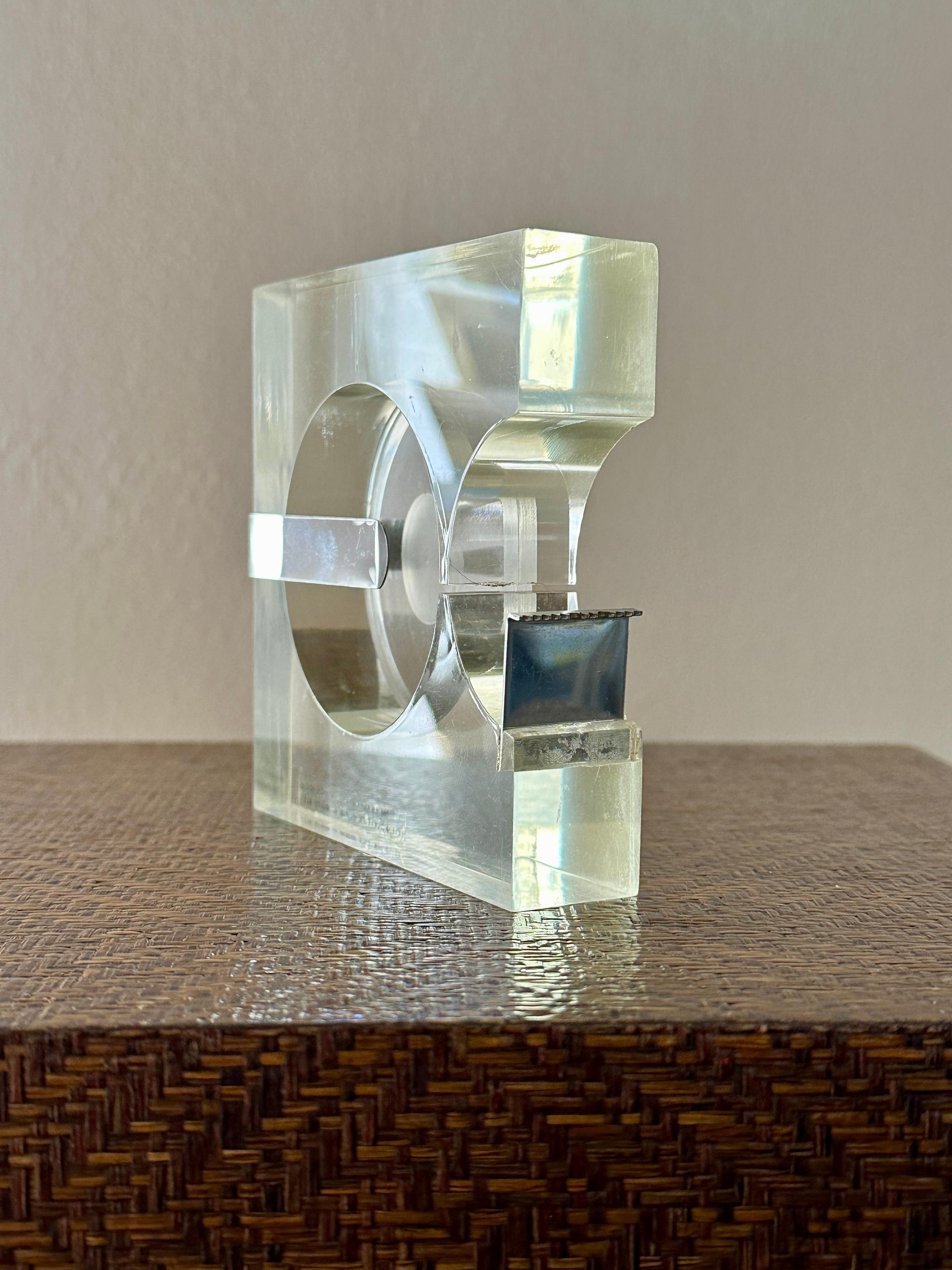 Robert P. Gottlieb MOMA Schreibtisch-Accessoire Klebebandspender Lucite / verchromter Stahl (amerikanisch) im Angebot