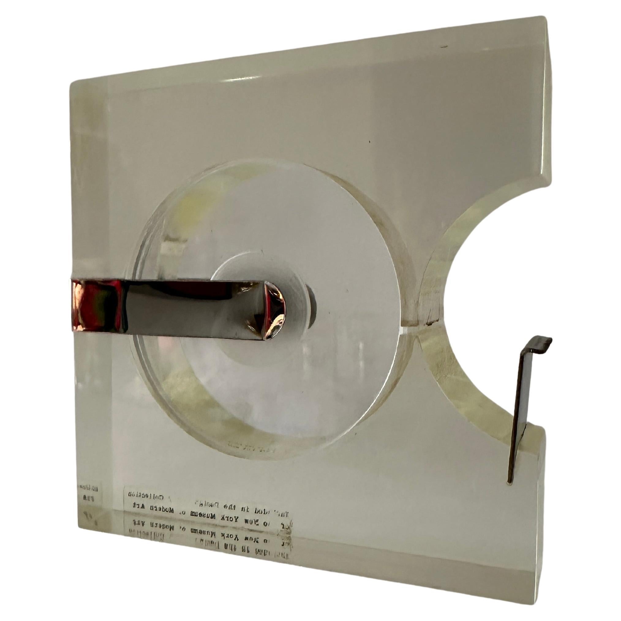 Robert P Gottlieb MOMA Desk Accessoire de rangement de tapis de bureau Lucite/acier chromé