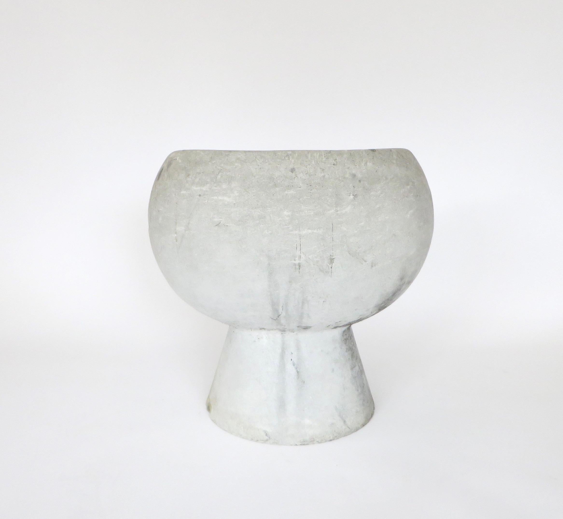 Robert Pansart and Willy Guhl French Sculptural Cast Concrete Garden Chair In Good Condition In Chicago, IL