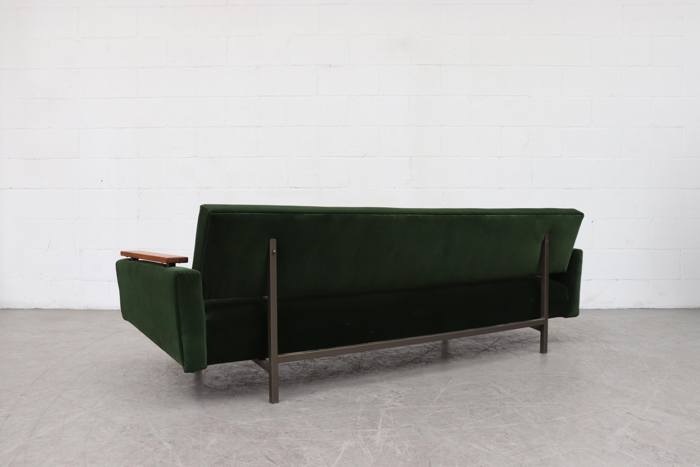 Robert Parry 'Attributed' Mid-Century Sleeper Sofa In Good Condition In Los Angeles, CA