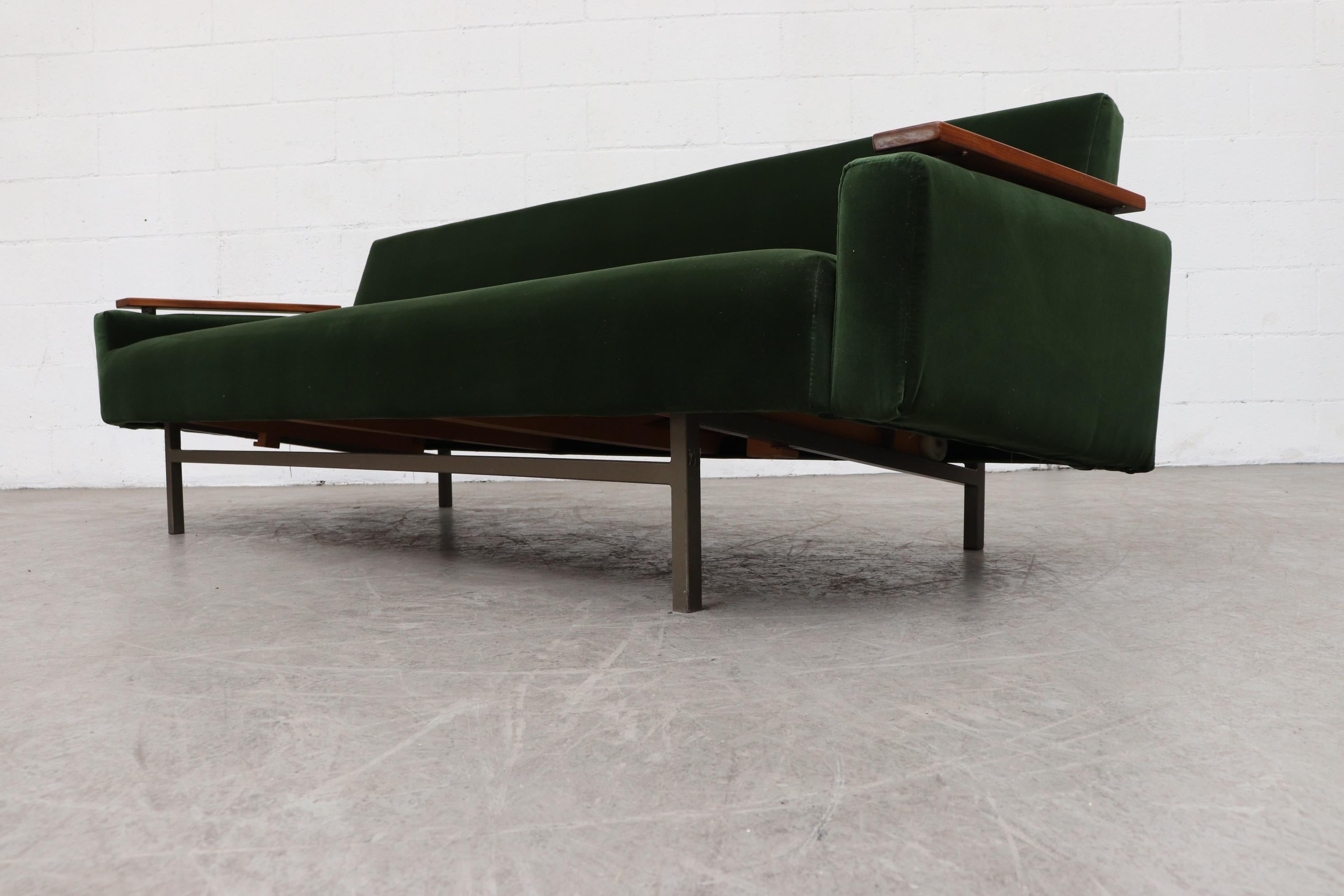 Robert Parry 'Attributed' Mid-Century Sleeper Sofa 1