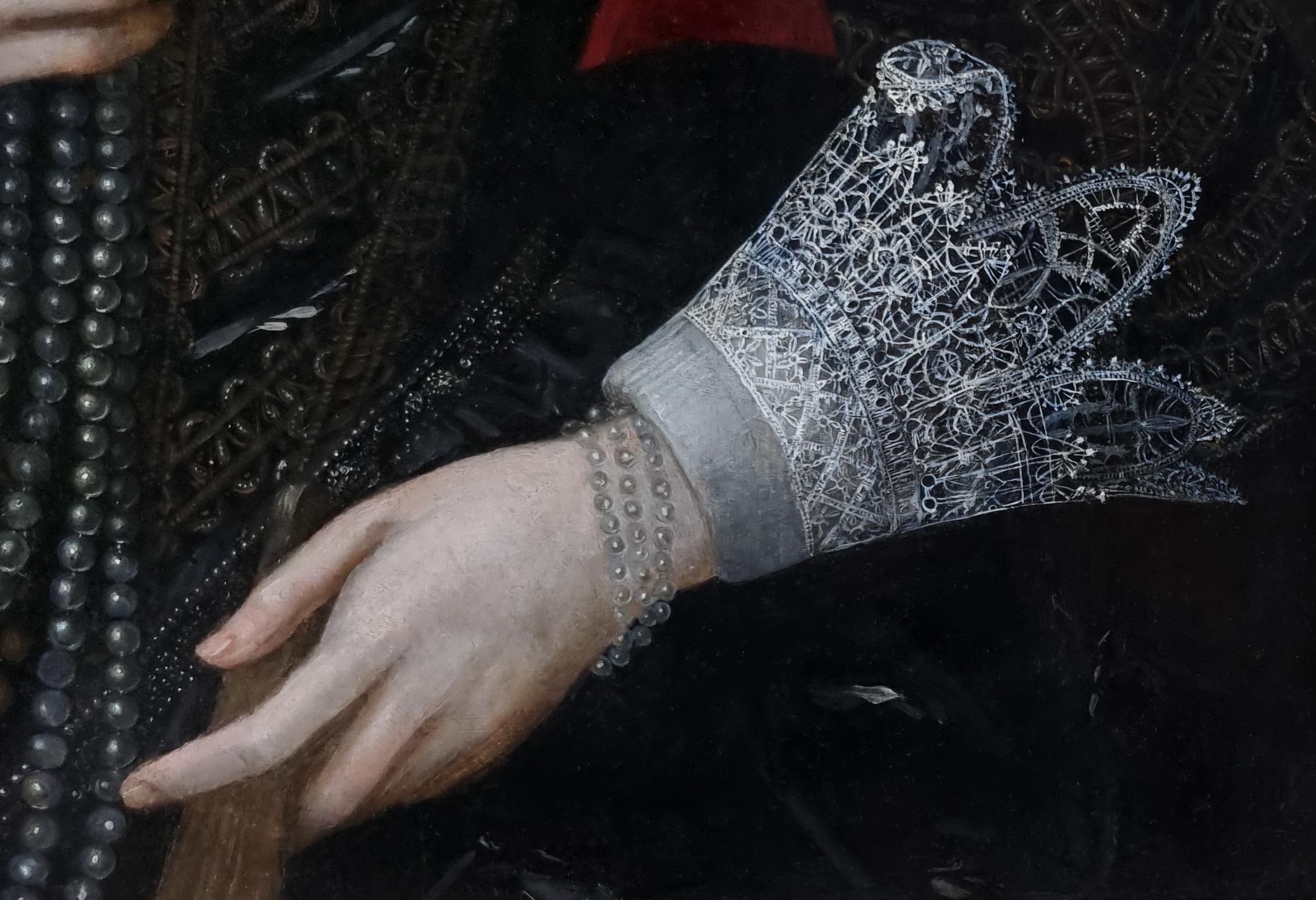 Portrait of a Lady in Elaborate Costume with Ruff & Pearls c.1615; oil on panel 2