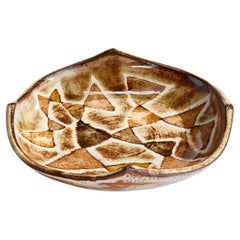 Robert Perot, Dish, Ceramic, France, 1950s