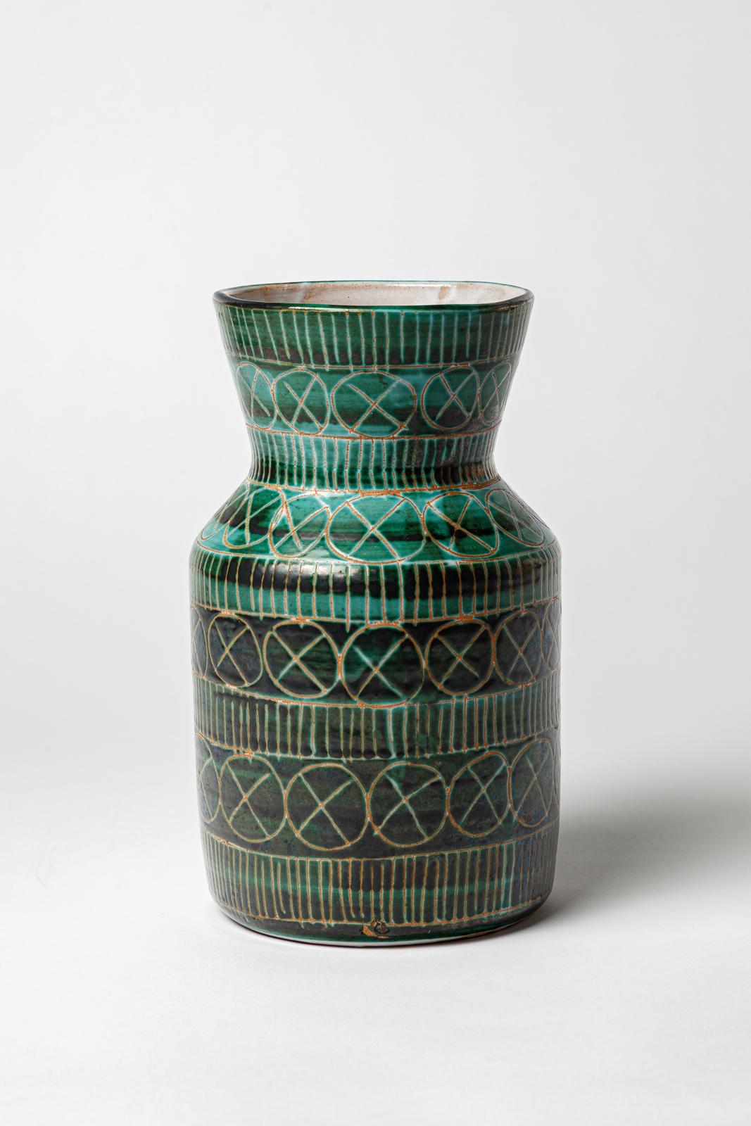 Robert Picault vaso in ceramica bianco e verde del XX secolo Vallauris 1970 In condizioni ottime in vendita a Neuilly-en- sancerre, FR