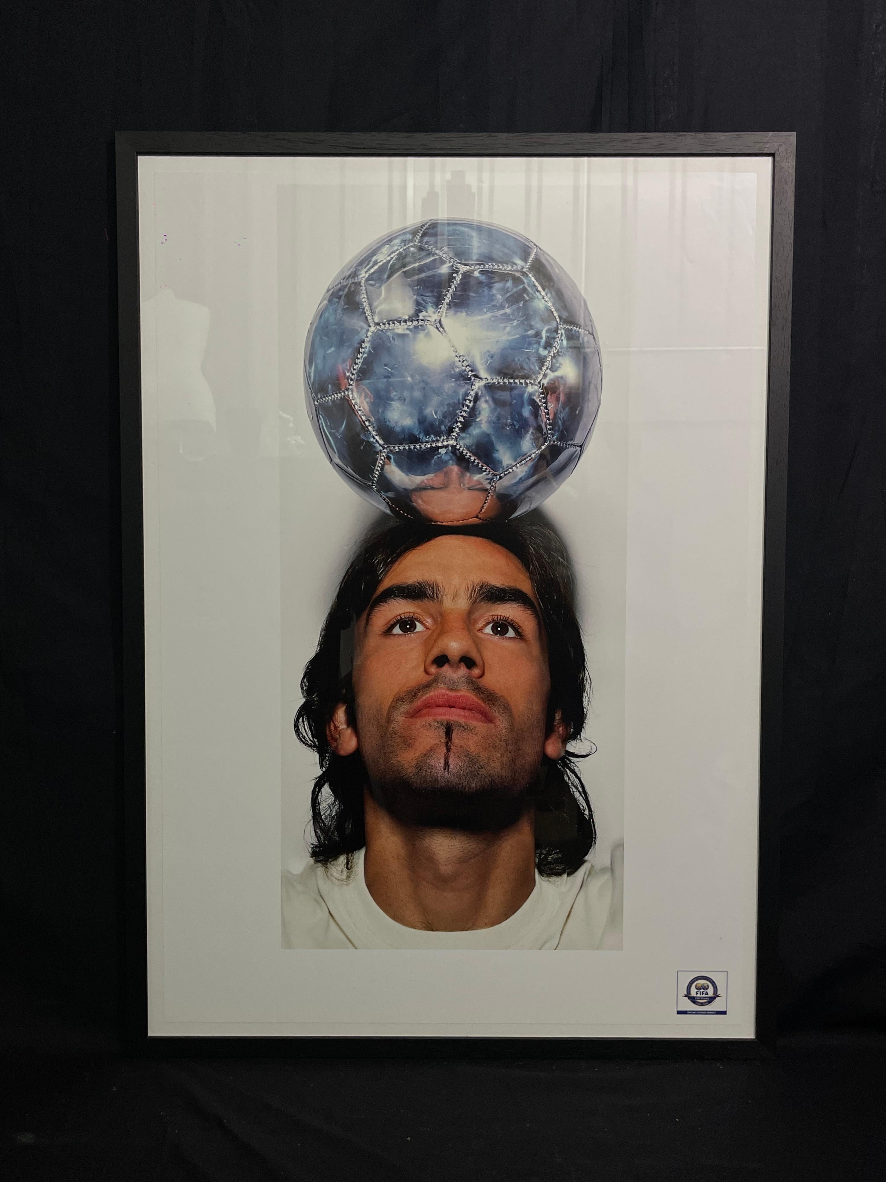 Robert Pires von Marc Quinn FIFA 100 (21. Jahrhundert und zeitgenössisch) im Angebot