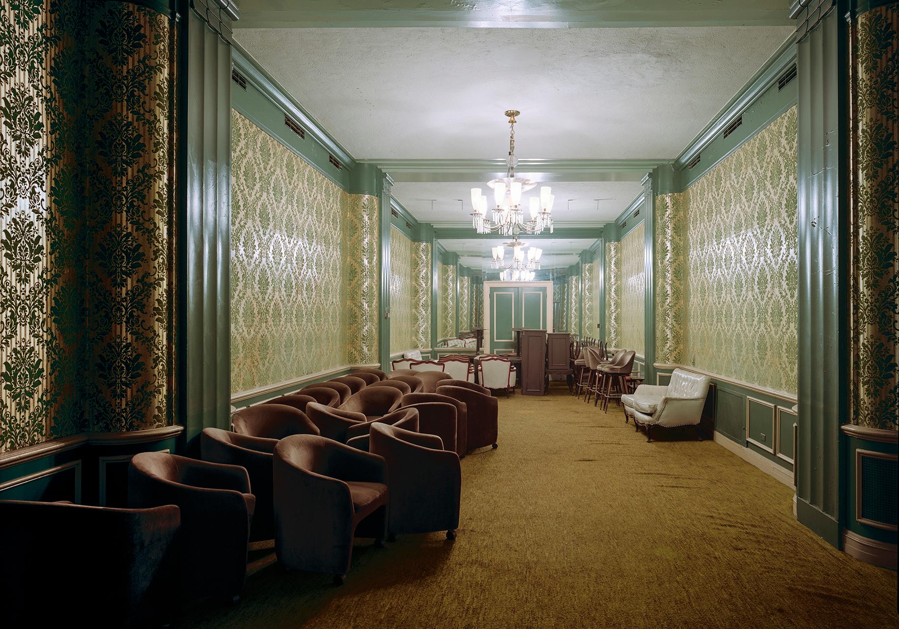 In 2005, mere weeks before the demolition of the Ambassador Hotel (and the Cocoanut Grove), Robert Polidori captured the faded grandeur of one of Los Angeles's most legendary establishments. Working closely with Polidori, The Lapis Press selected