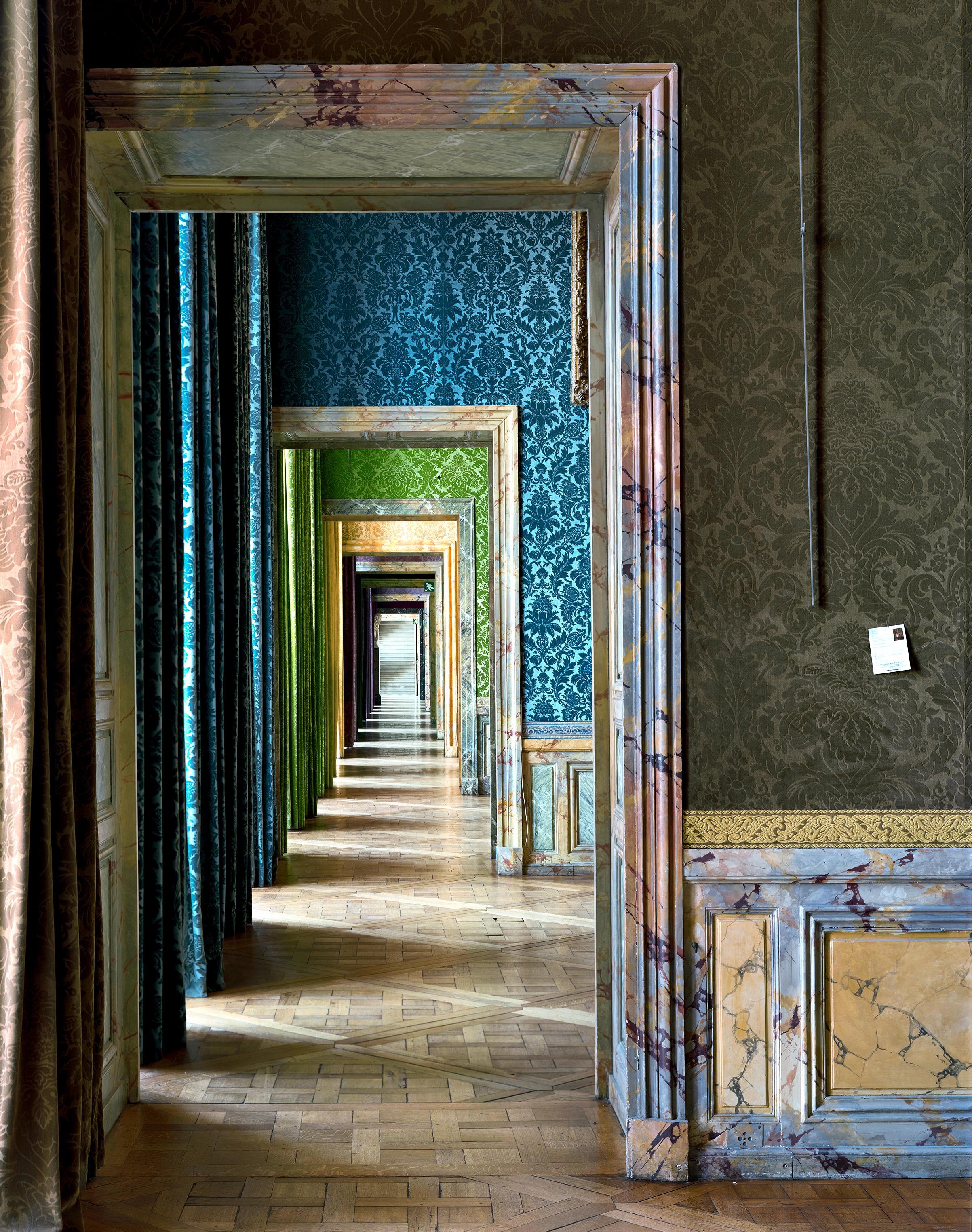 Salles du XVII, Aile du Nord- 1er étage, Château de Versailles,  France - Photograph by Robert Polidori