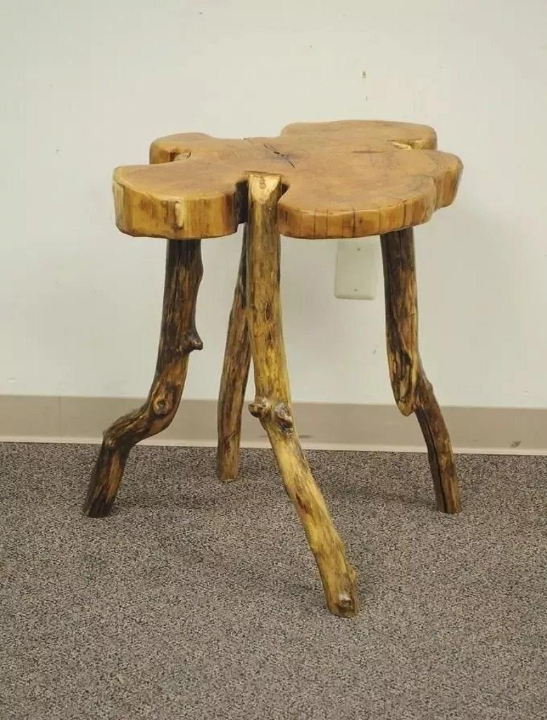Inconnu Table d'appoint rustique de Robert Powchik en loupe de bois de ronce à bord vif en vente