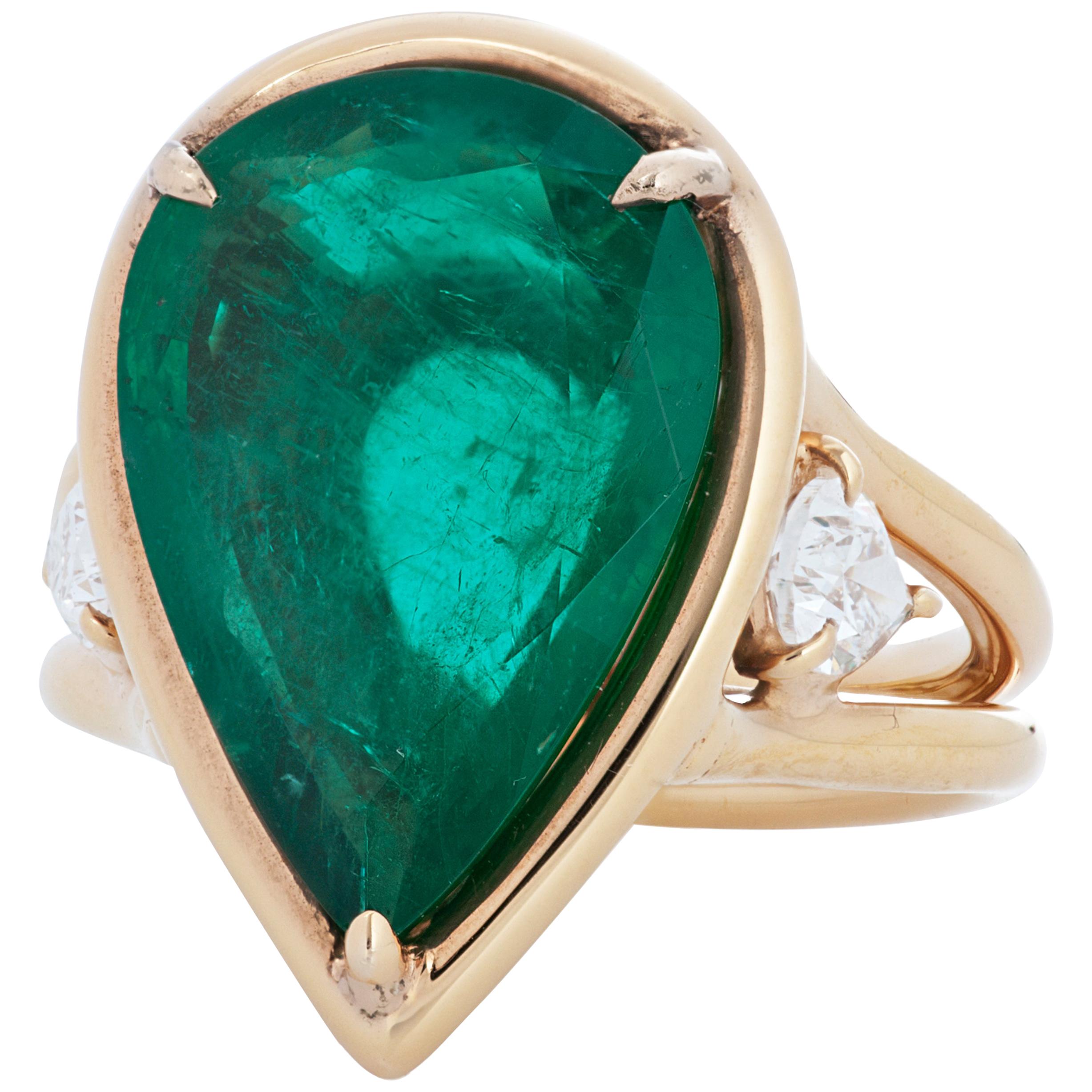 Robert Procop 6.59 Carat Zambian Emerald and Diamond 18 Karat Rose Gold Ring
