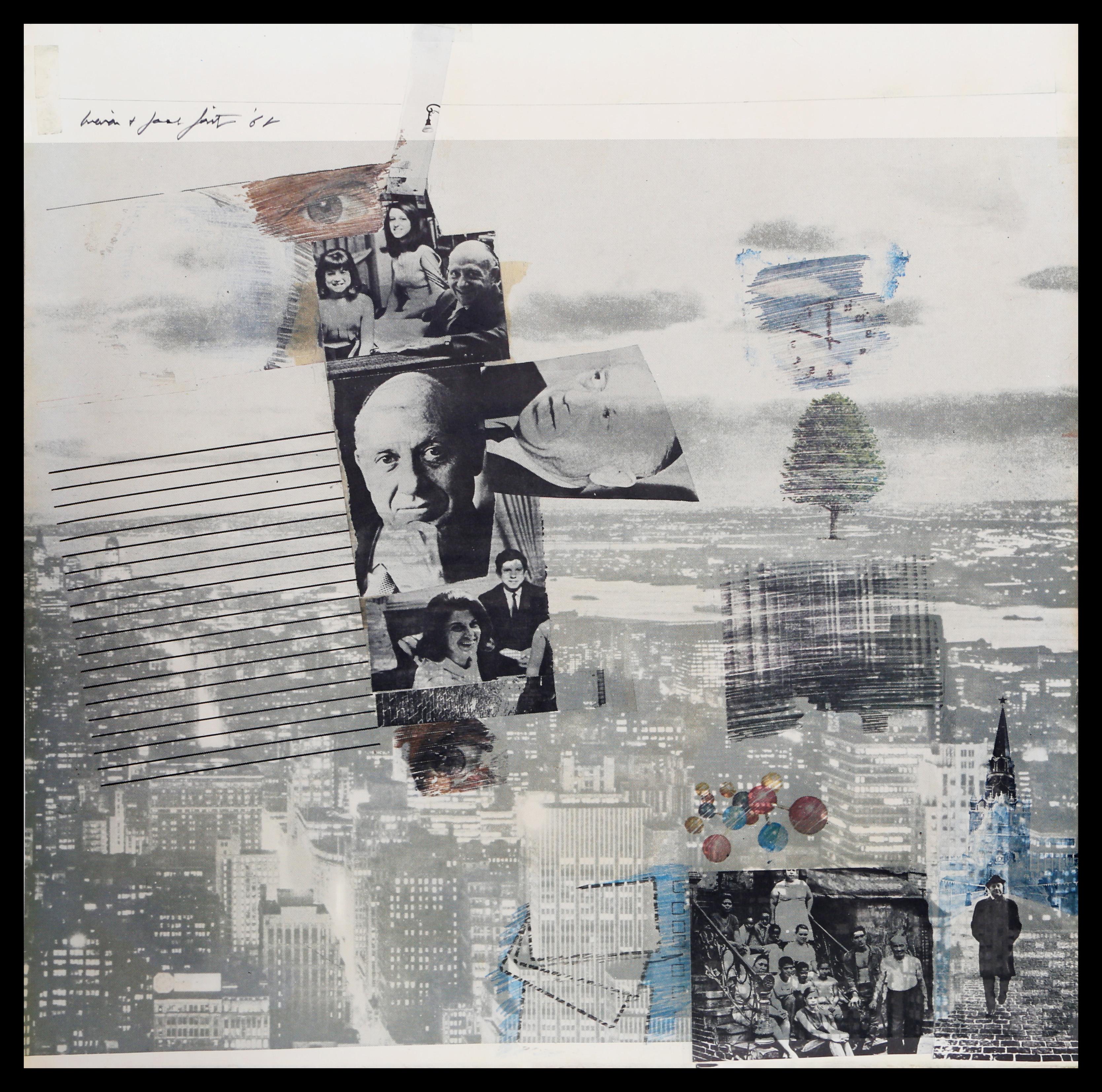 Composition ressemblant à un collage, créée par l'artiste pop américain Robert Rauschenberg. De multiples images de personnalités américaines, telles que la famille Whiting, sont superposées à une image blanche et grise d'une ville vue d'en haut.
