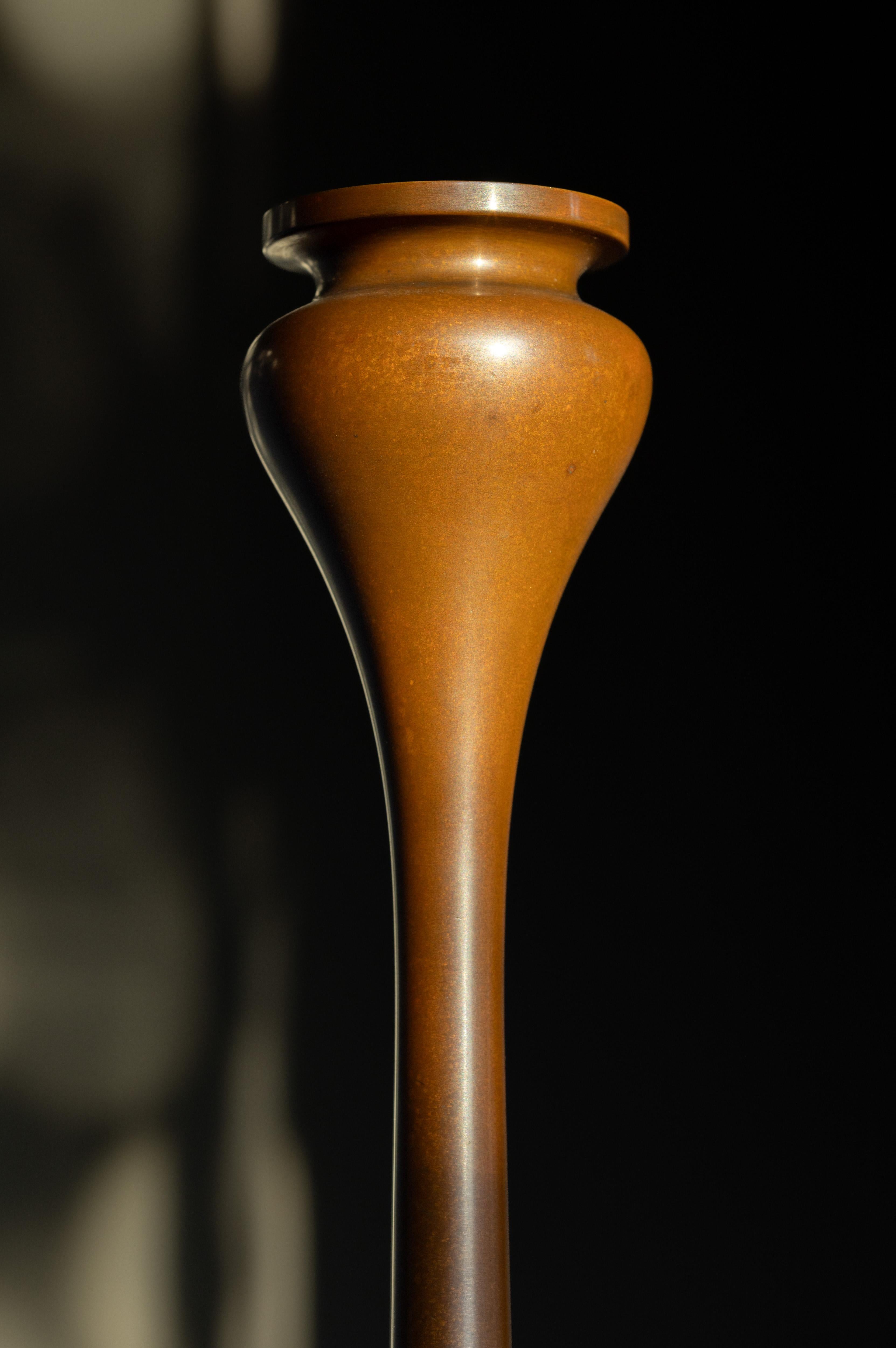 Kappa Candelabro - Sculpture de Robert Riddle Jarvie