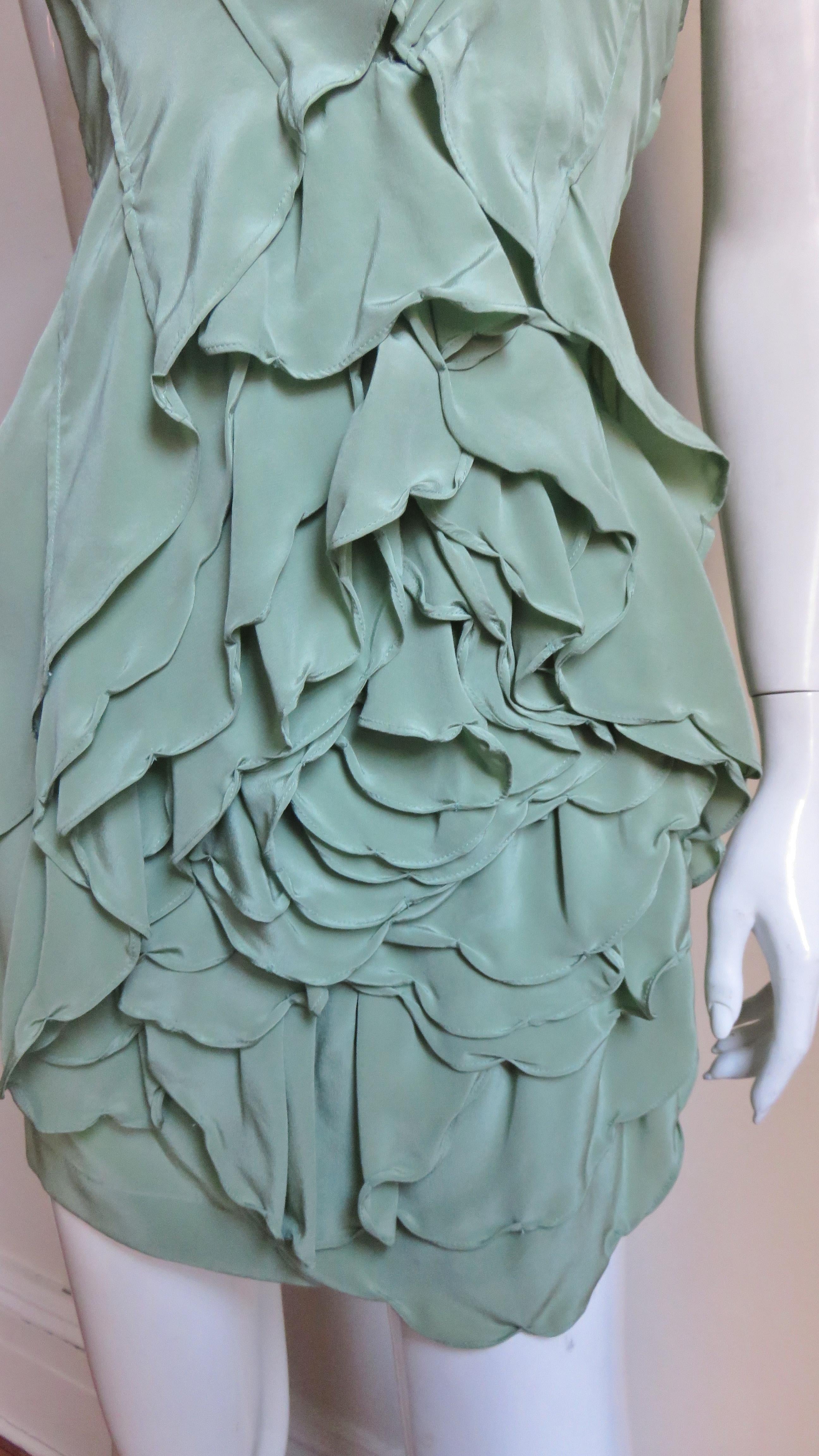 Robert Rodriguez Silk Dress with Large Flower  In Good Condition For Sale In Water Mill, NY