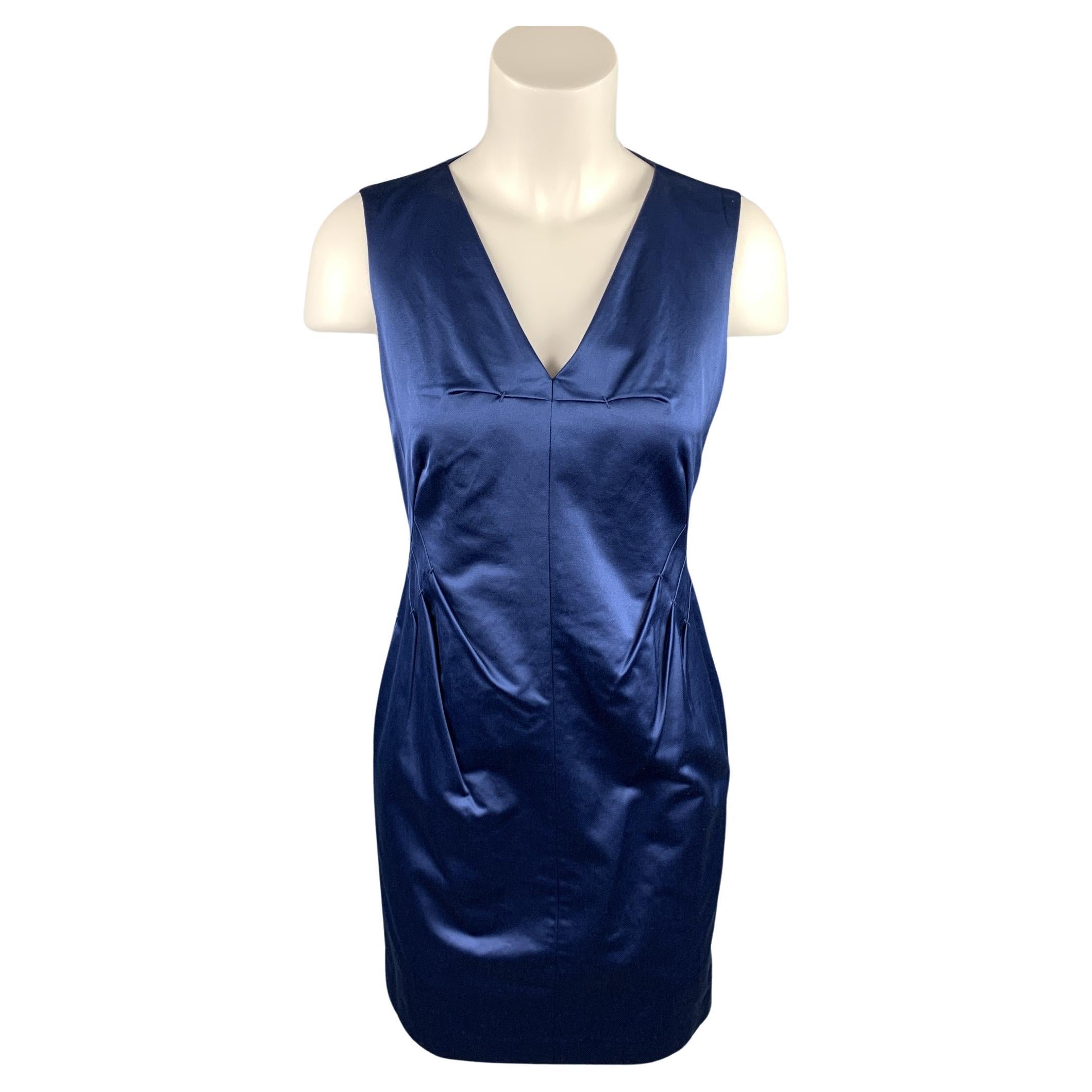 ROBERT RODRIGUEZ Size 2 Blue Cotton / Polyester V-Neck Sheath Cocktail Dress For Sale