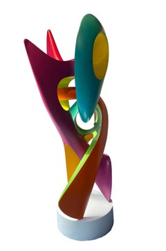 Tempest – großformatige, farbenfrohe abstrakte Skulptur in ineinander verschlungener Form
