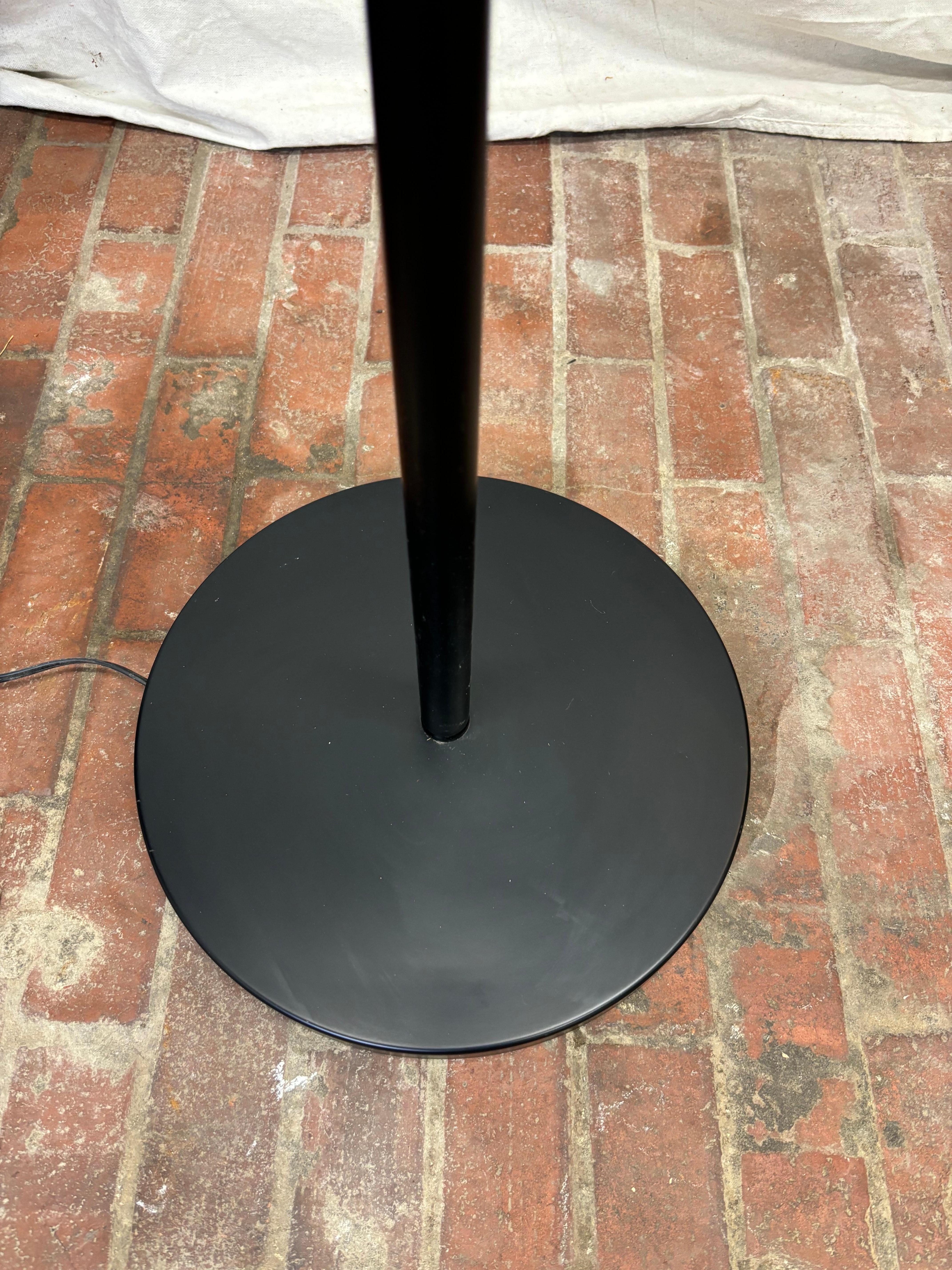 Robert Sonneman 3 Arm Atomic Chrome Ball Floor Lamp In Good Condition In Philadelphia, PA